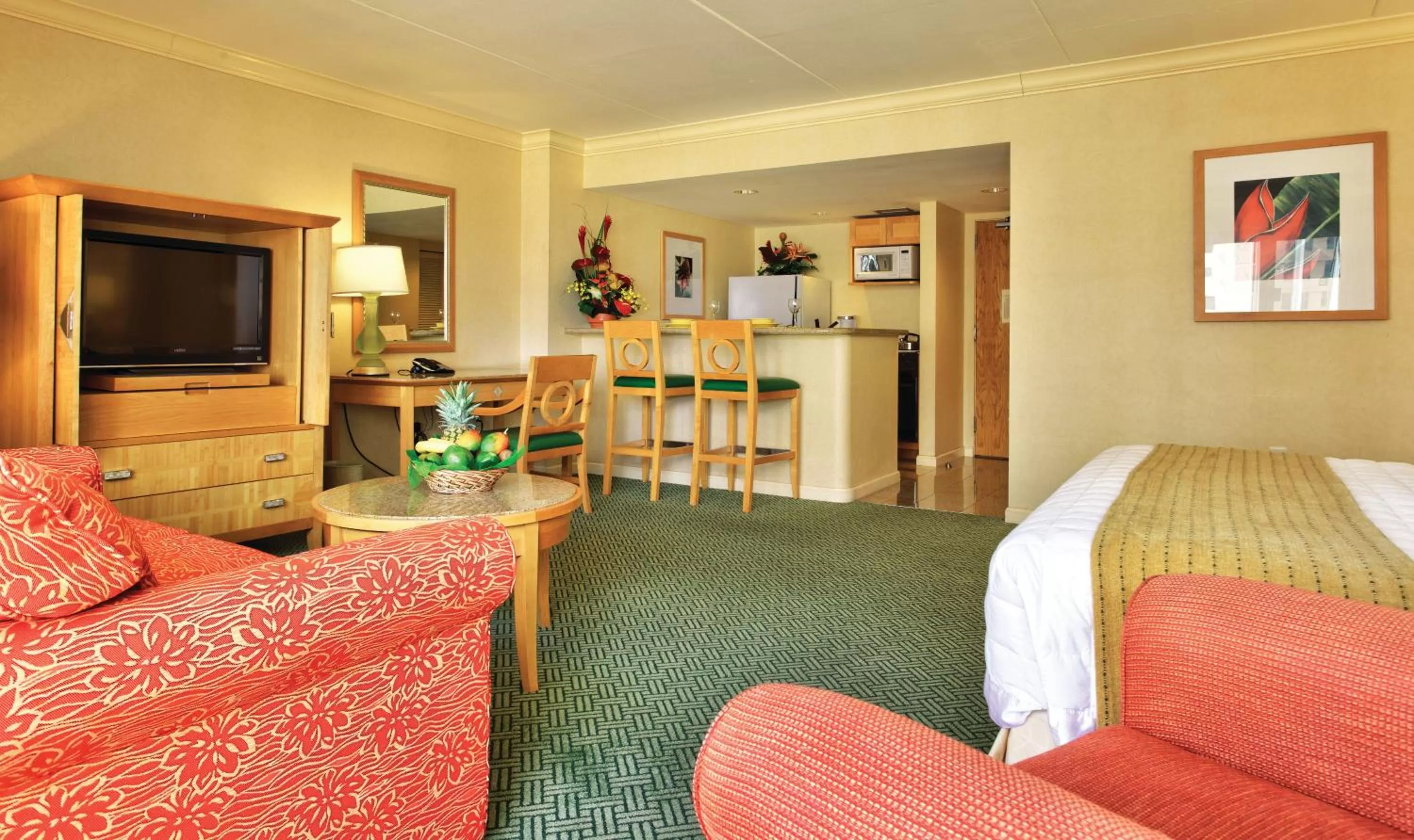 Property building, Bed in Waikiki Marina Resort at the Ilikai