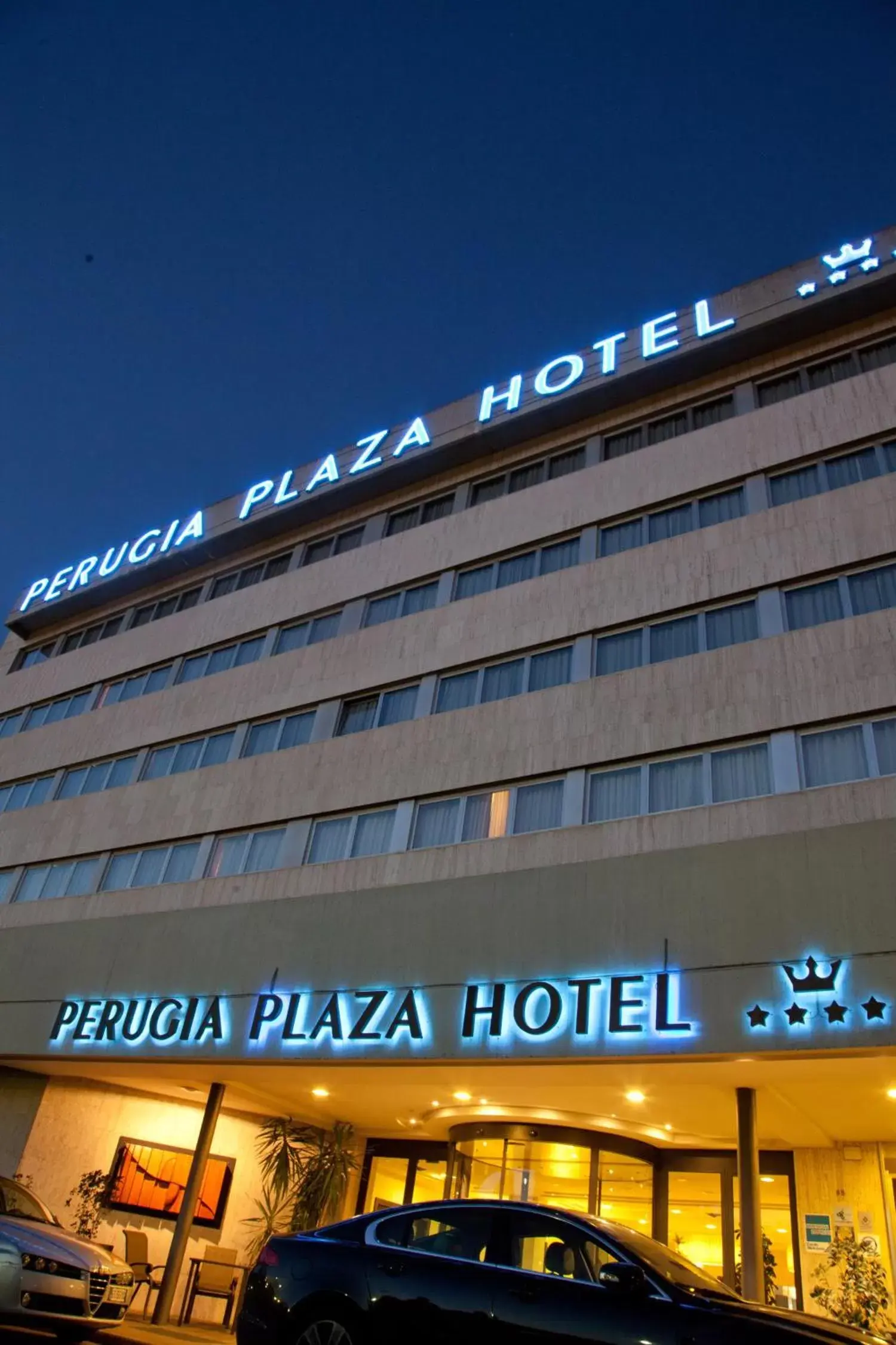 Facade/entrance, Property Building in Perugia Plaza Hotel