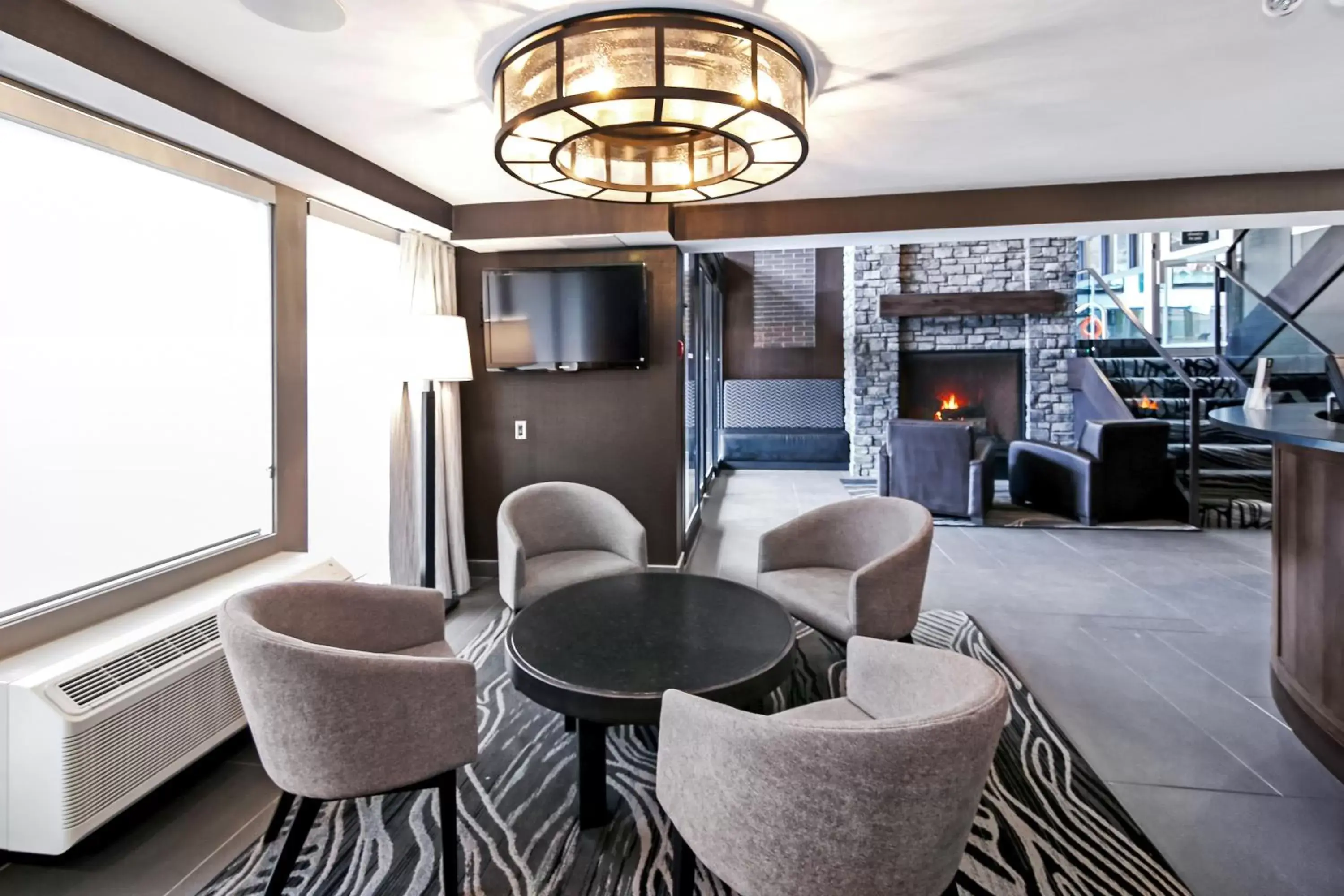 Lobby or reception, Lounge/Bar in Best Western Plus Siding 29 Lodge