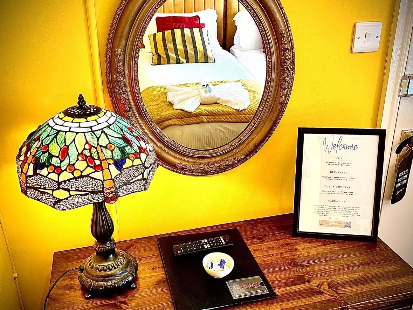 Decorative detail in McGraths Hotel & Public Bar