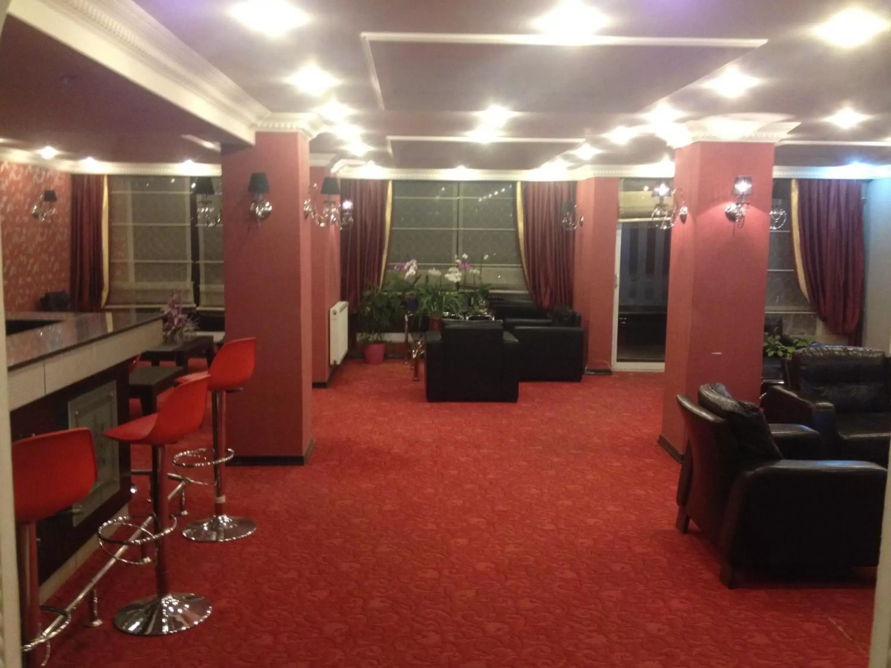 Lobby or reception in Mina 1 Hotel