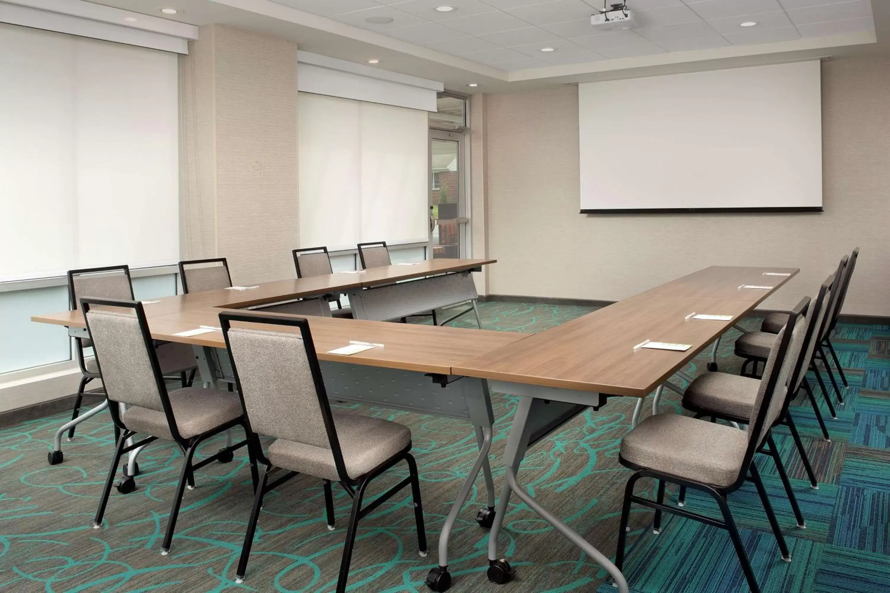 Meeting/conference room in Home2 Suites By Hilton Owings Mills, Md