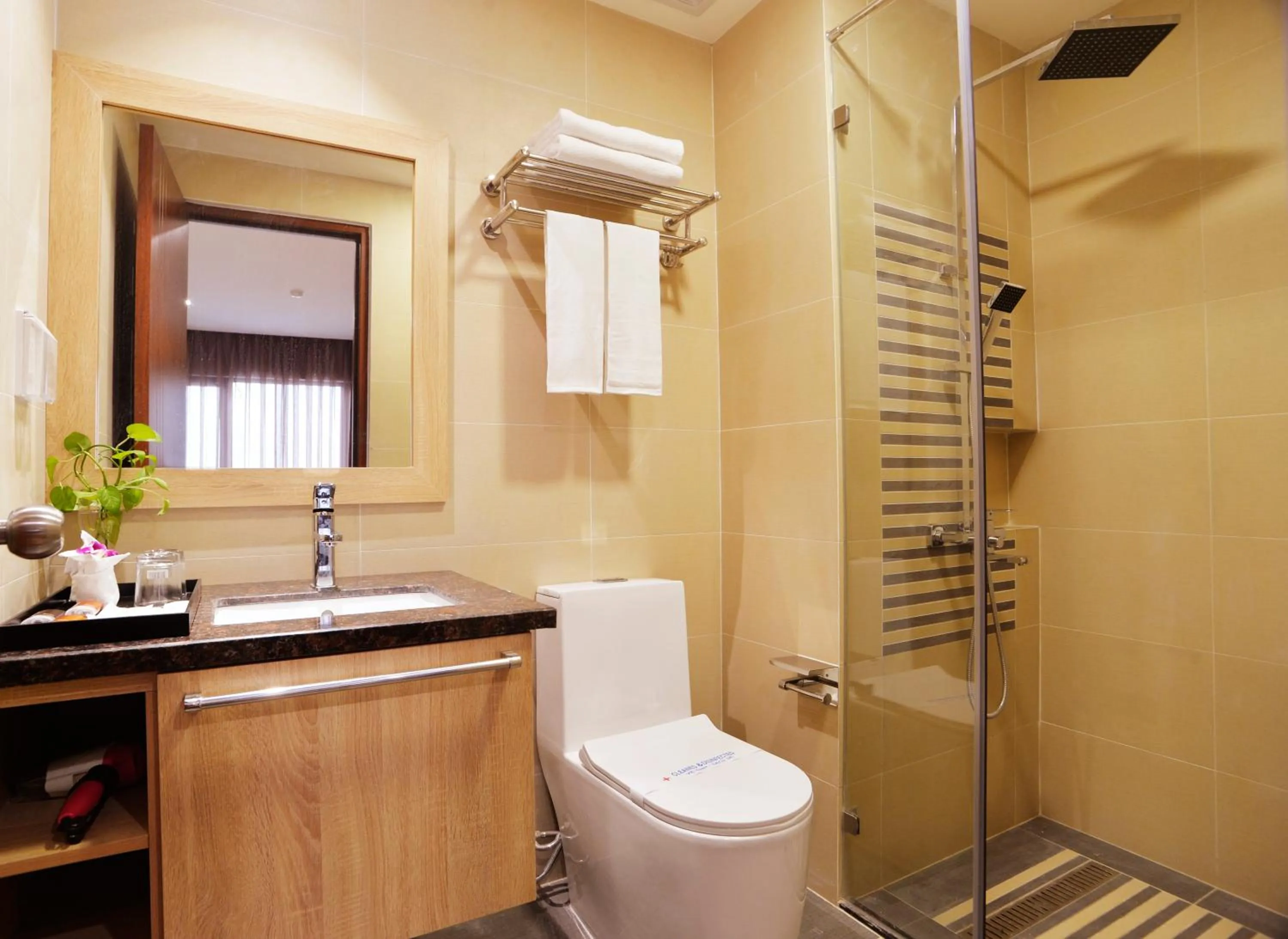 Toilet in Aiden Saigon Hotel