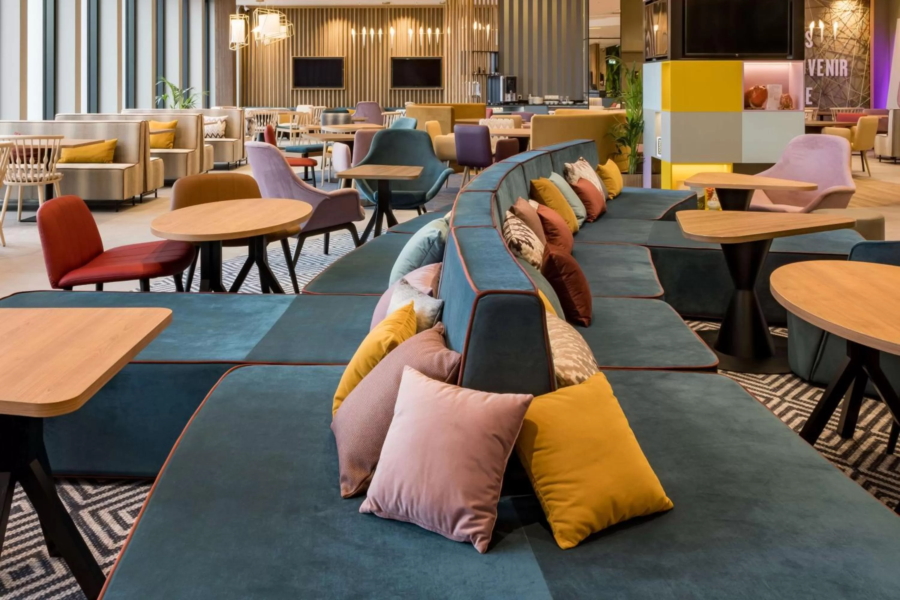 Restaurant/places to eat in Hampton by Hilton Riga Airport