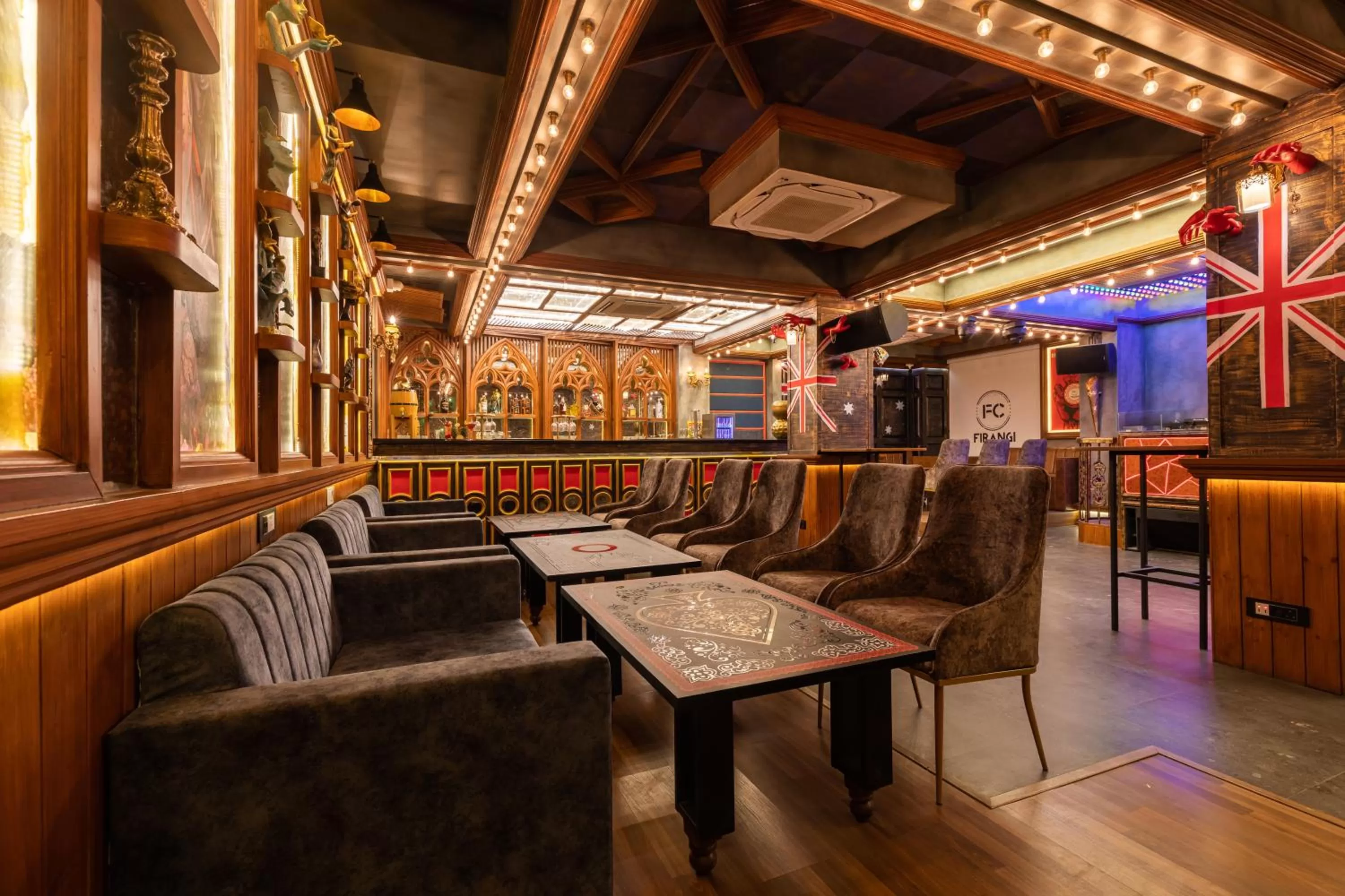 Lounge or bar in The Grand Shaurya