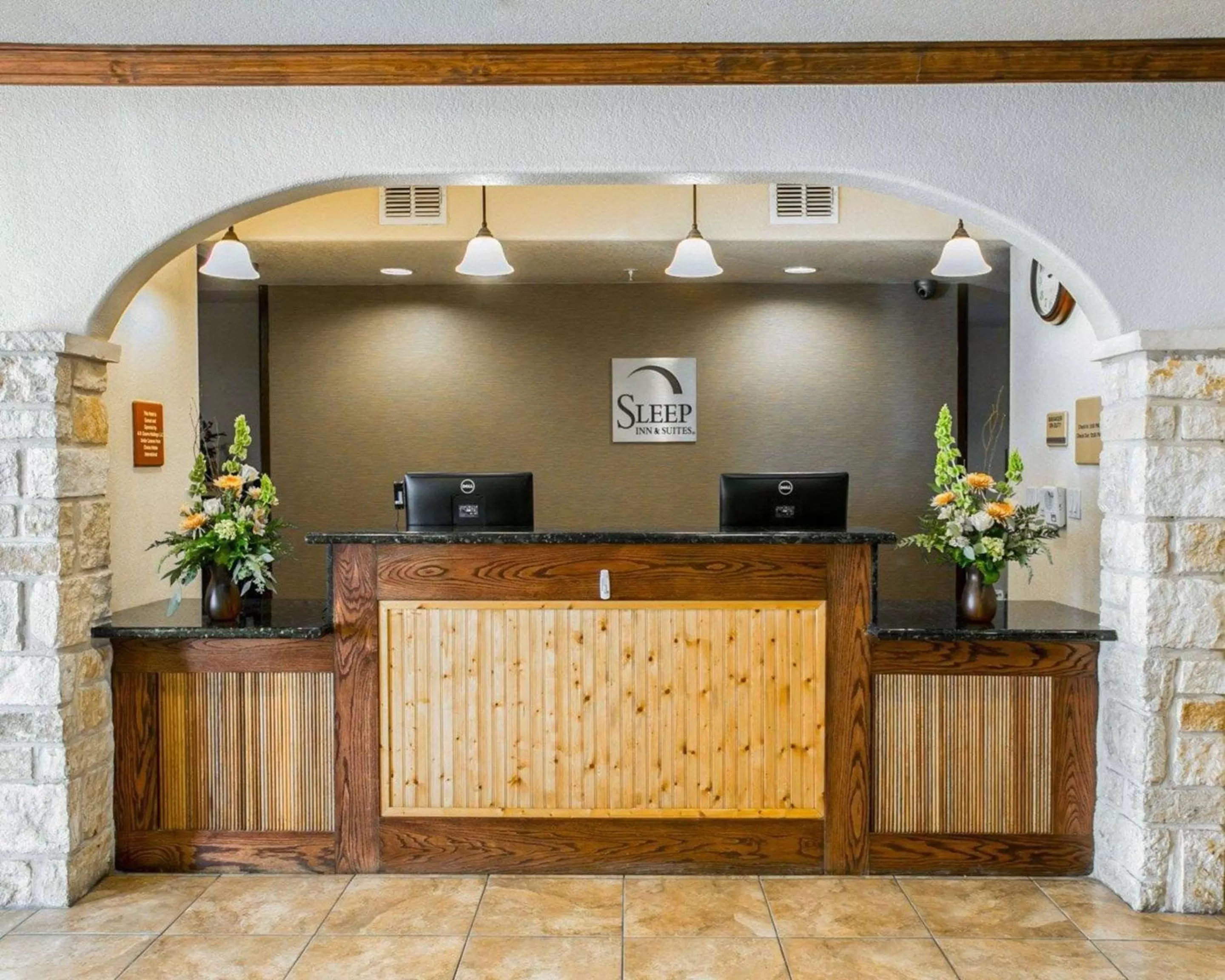 Lobby or reception in Sleep Inn & Suites Gonzales near Palmetto State Park