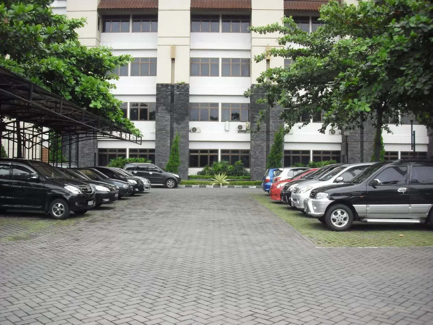 Facade/entrance, Property Building in MMUGM Hotel