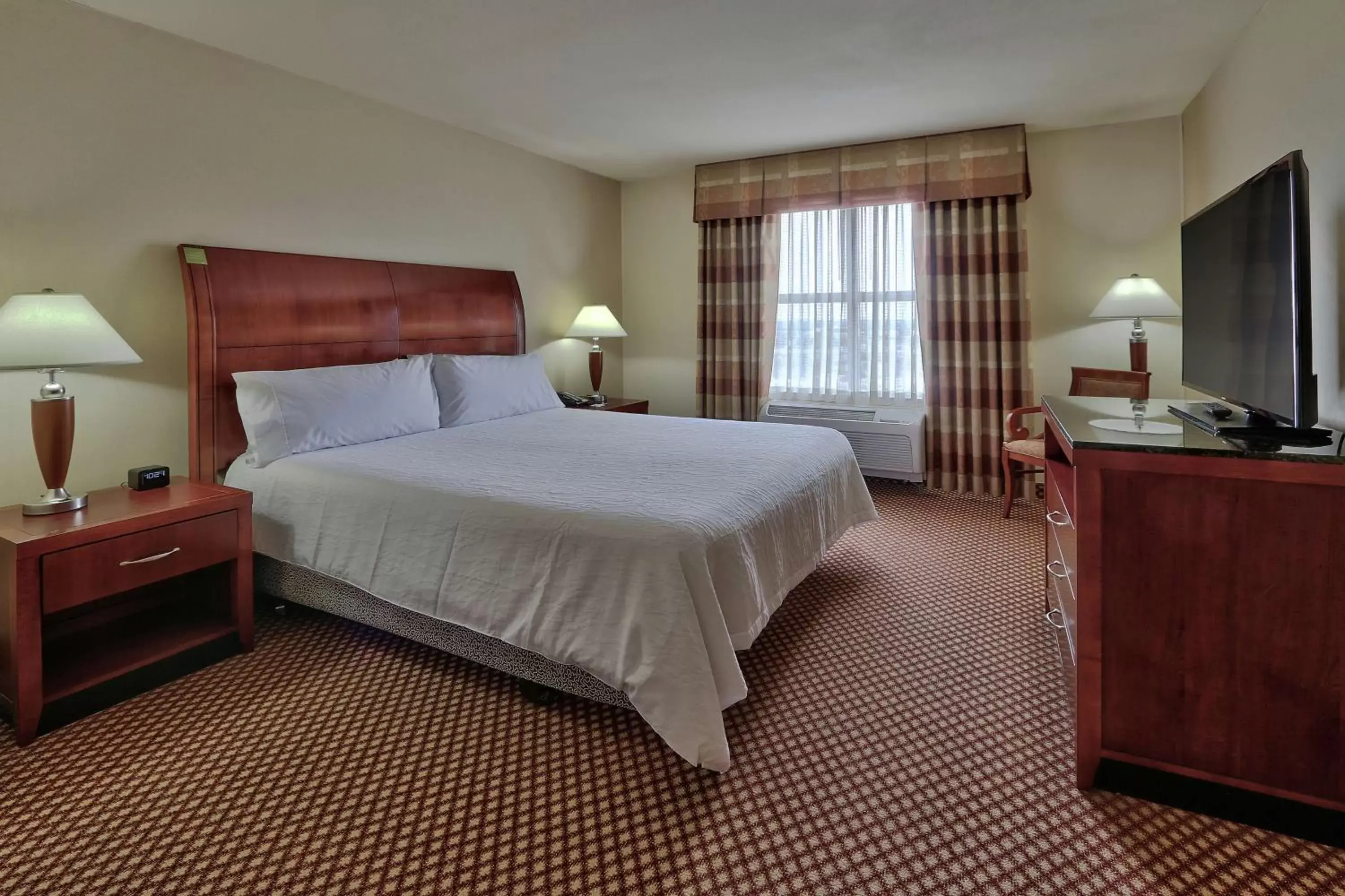 Bedroom, Bed in Hilton Garden Inn Las Cruces