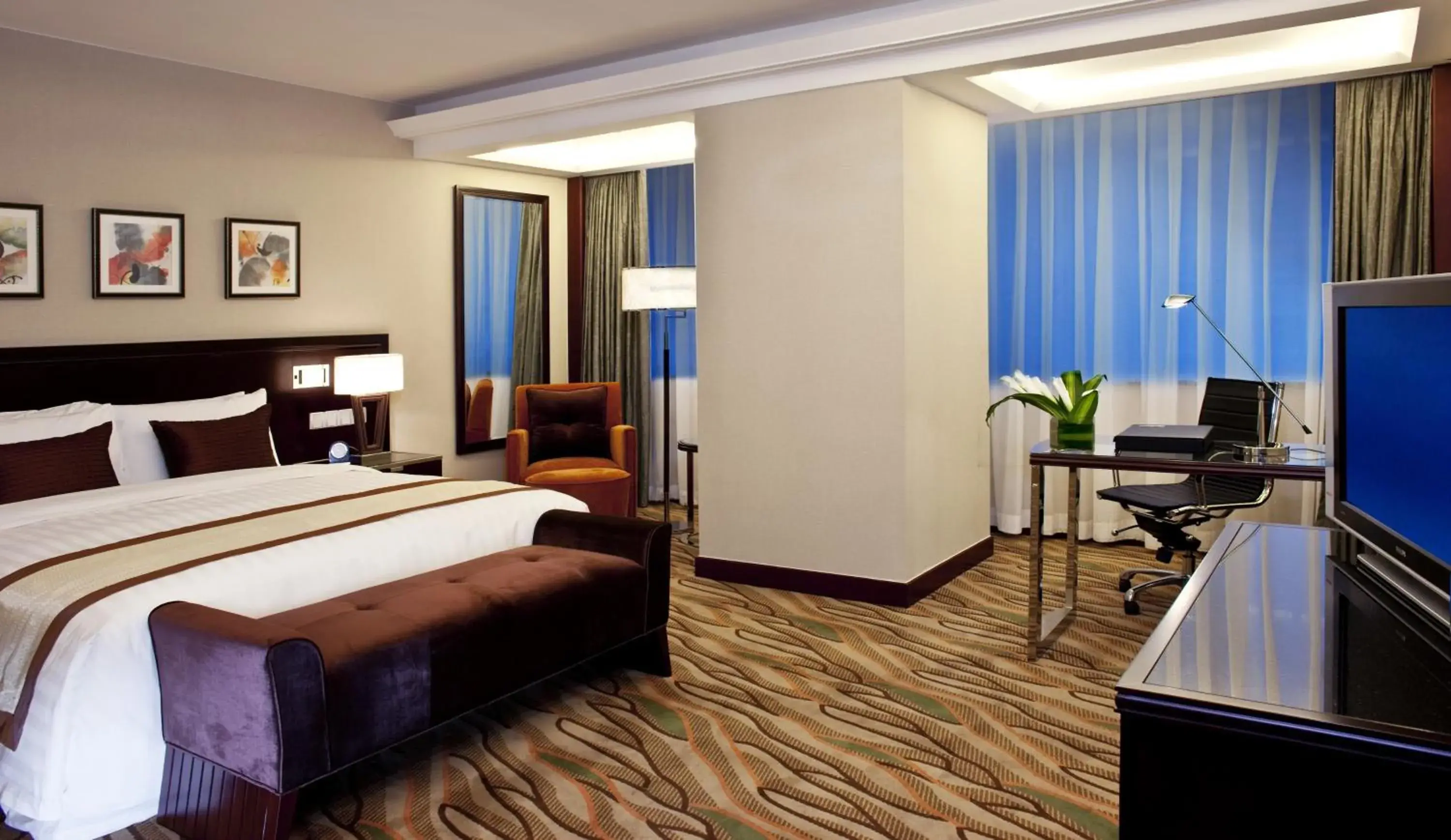 Photo of the whole room in Radisson Tianjin