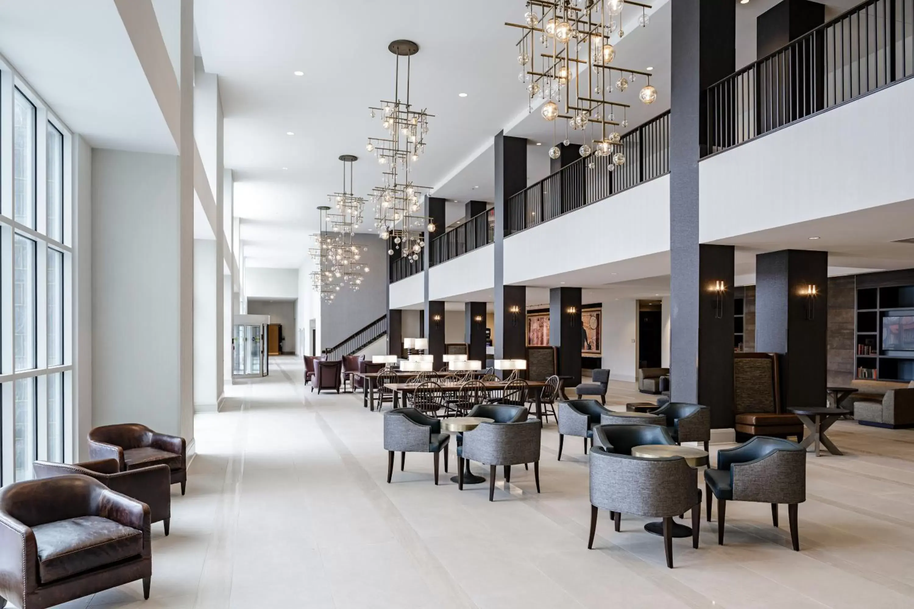 Lobby or reception, Restaurant/Places to Eat in Hotel Madison & Shenandoah Conference Ctr.