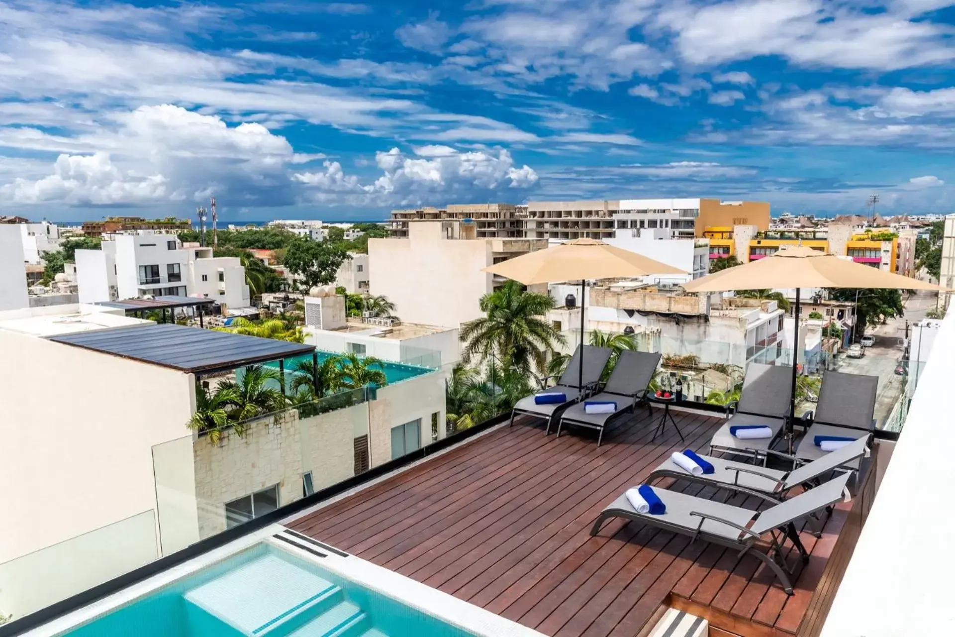 Balcony/Terrace, Pool View in Hotelito del Mar Playa del Carmen