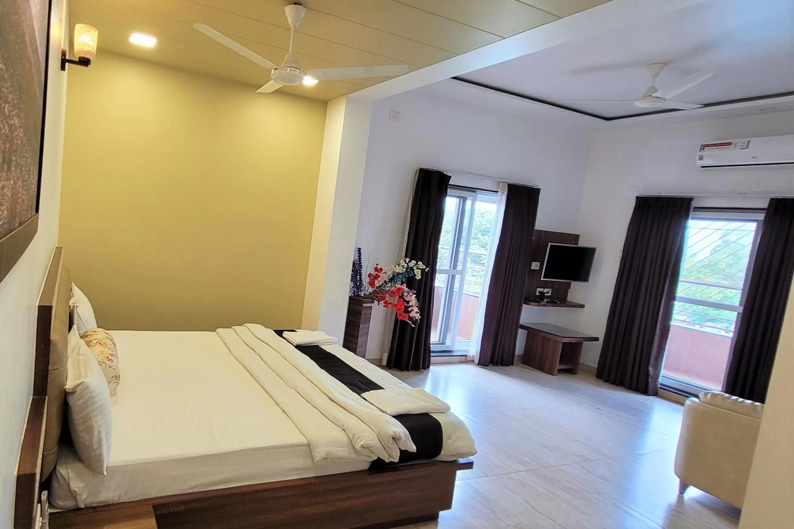 Bed in Hotel Om Inn - Talegaon Dabhade