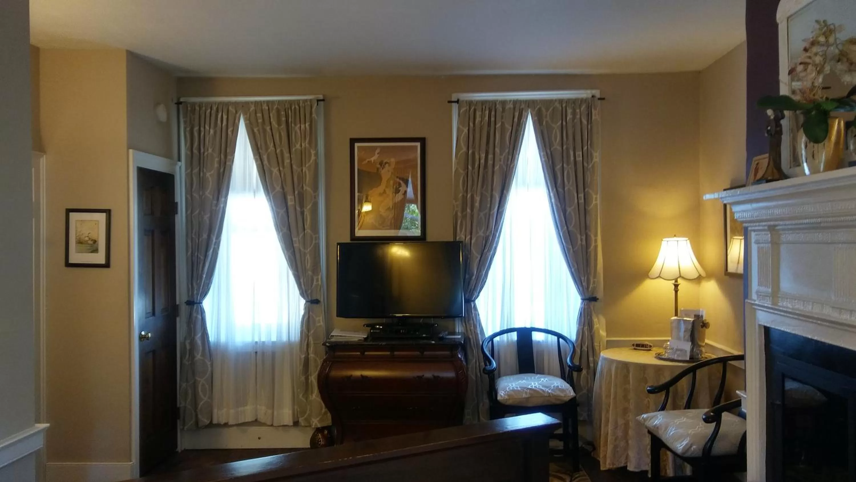 Decorative detail, Seating Area in Old Brick Inn