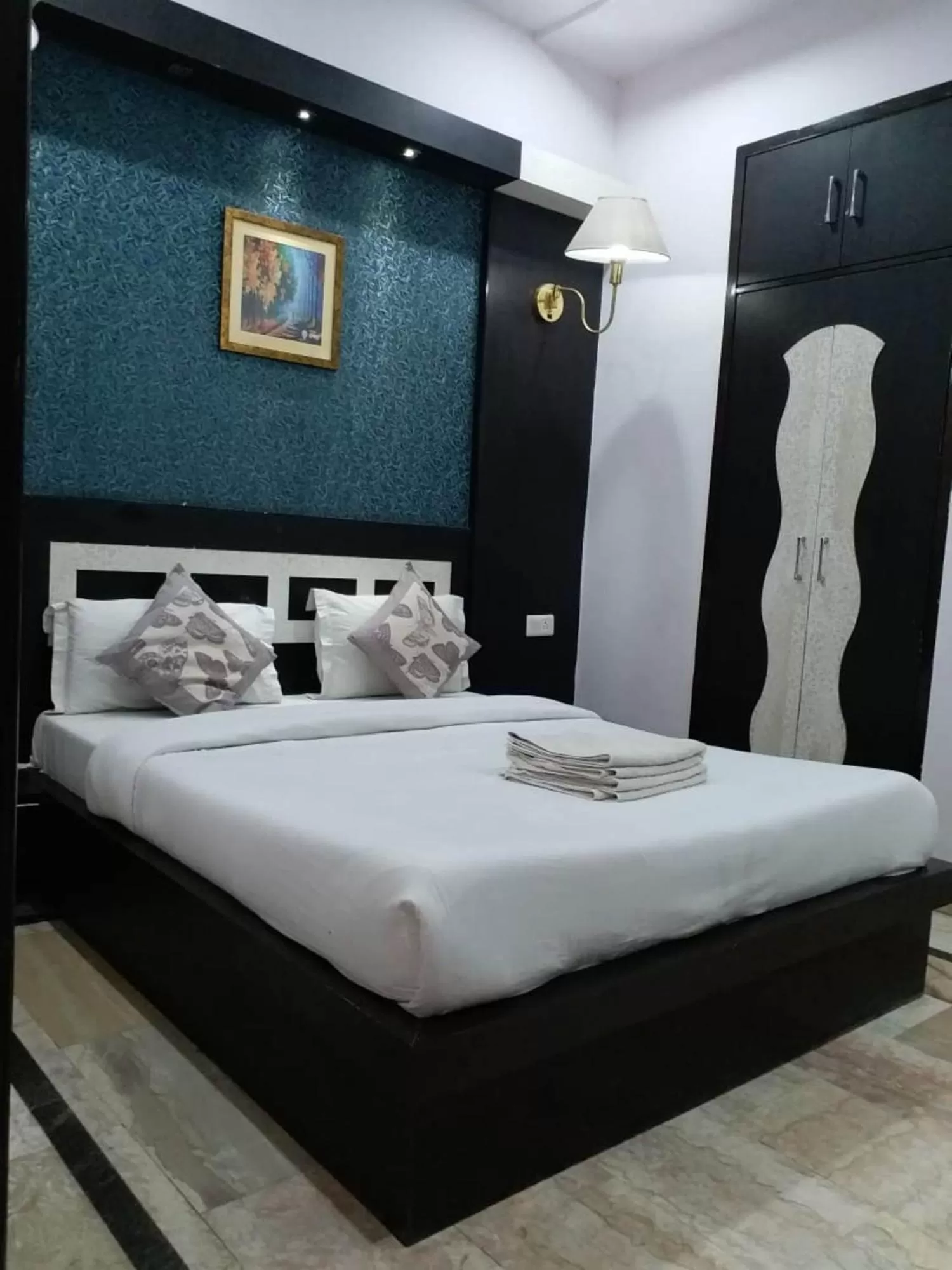 Bed in Hotel Laxman Resort by The Golden Taj Group &Hotels
