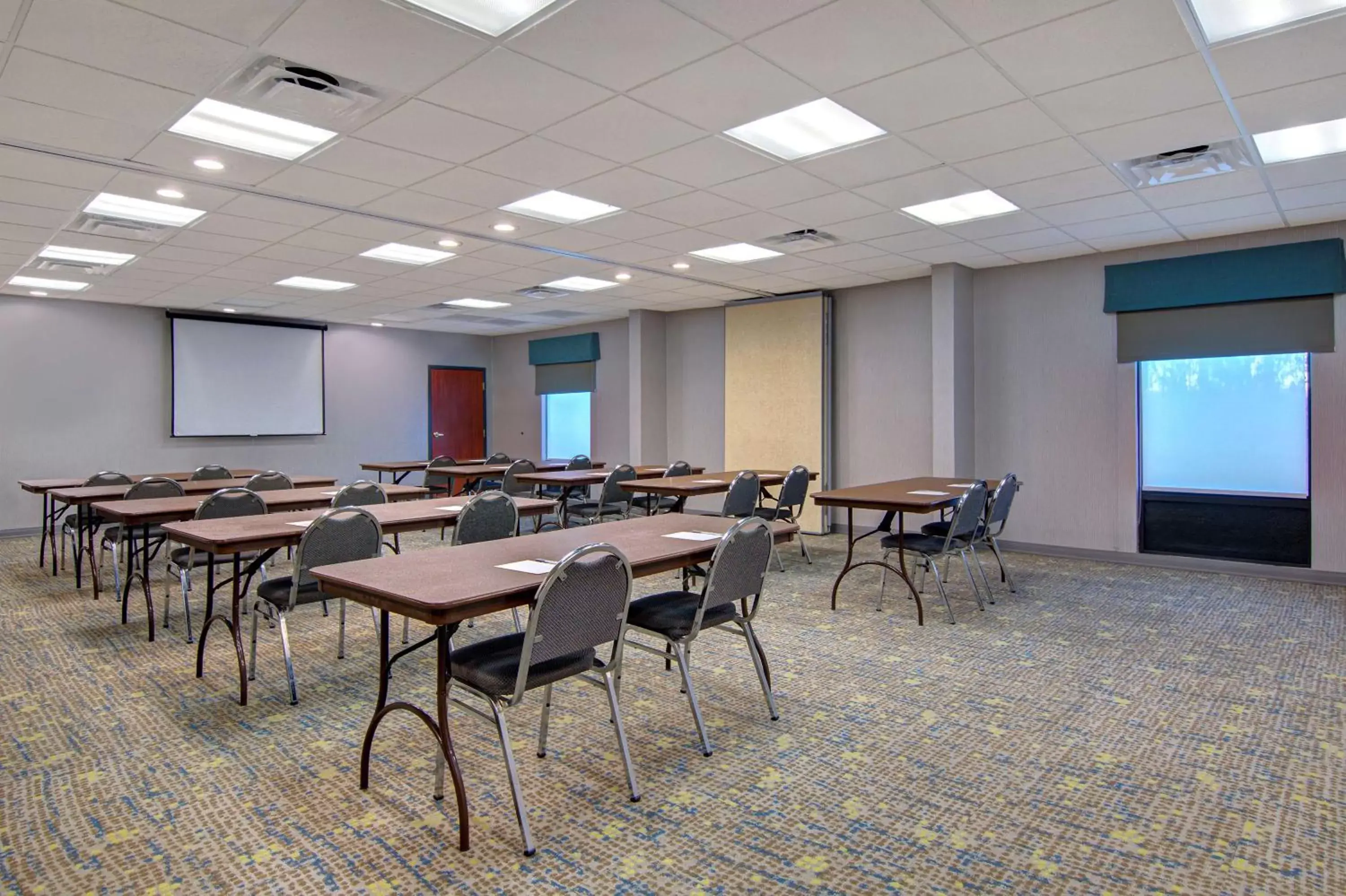 Meeting/conference room, Business Area/Conference Room in Hampton Inn Fayetteville