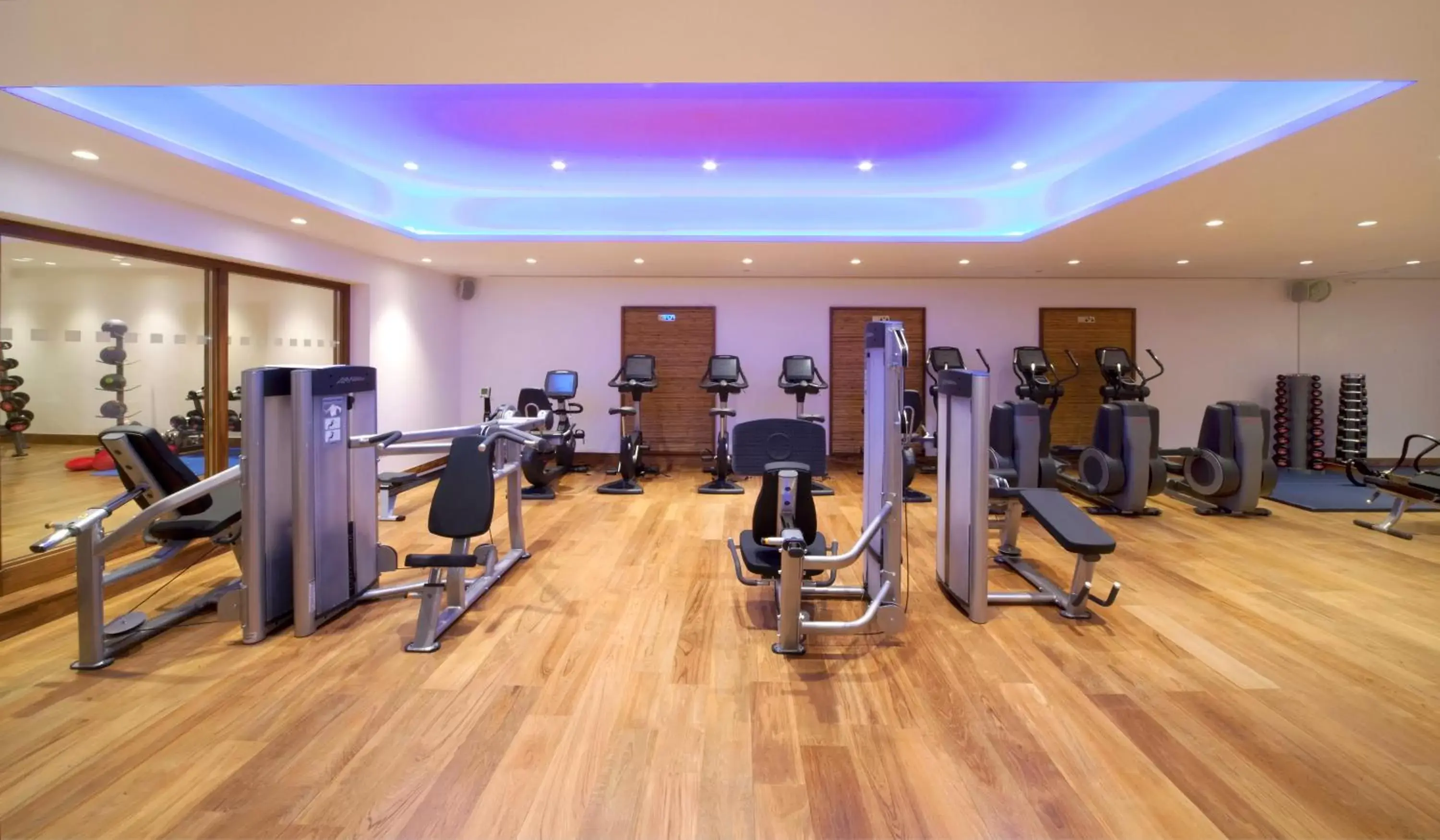 Fitness centre/facilities in Leonardo Royal London Tower Bridge Fitness centre/facilities in Leonardo Royal London Tower Bridge