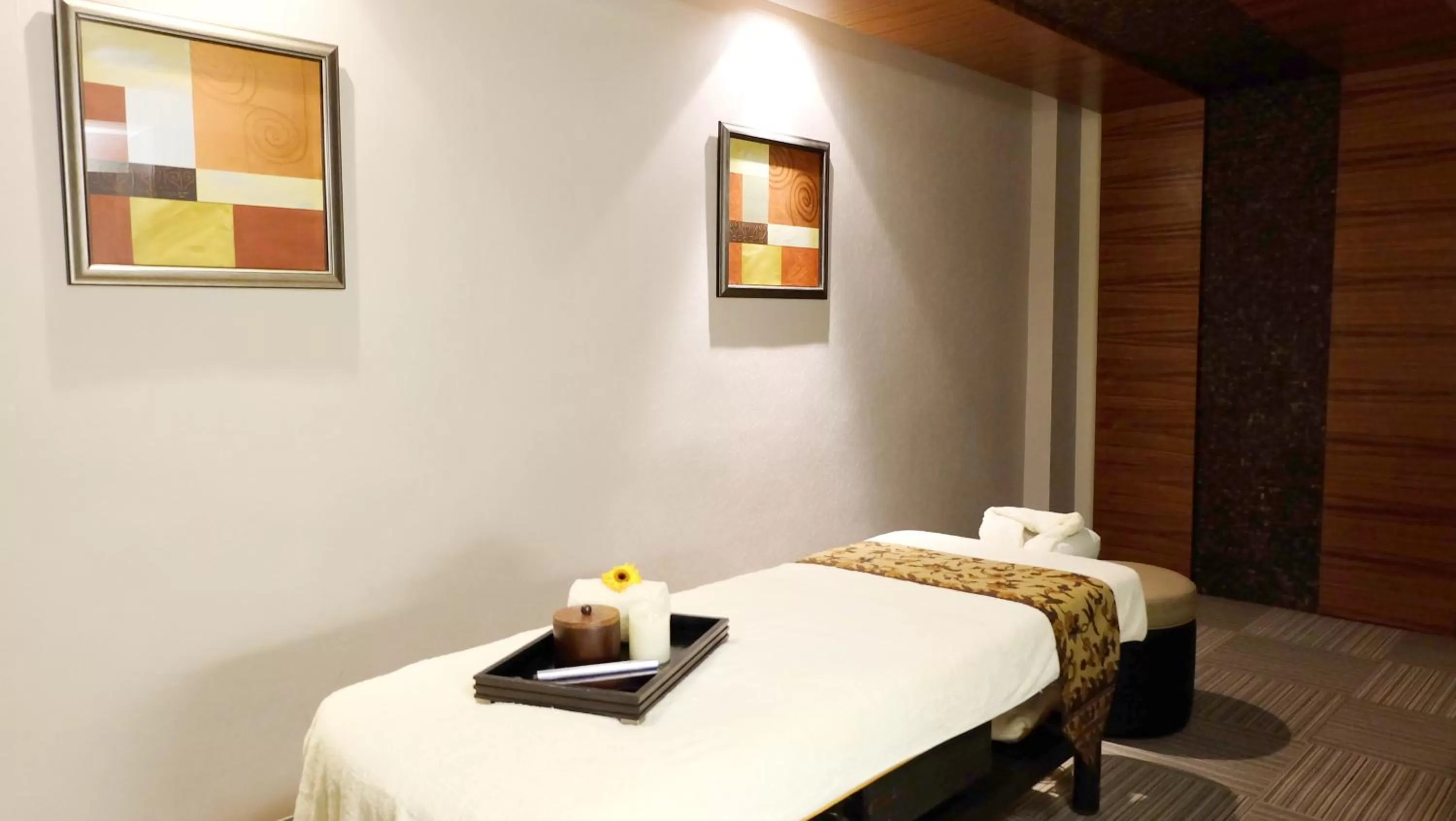 Spa and wellness centre/facilities, Bed in Shangri-La Kuala Lumpur