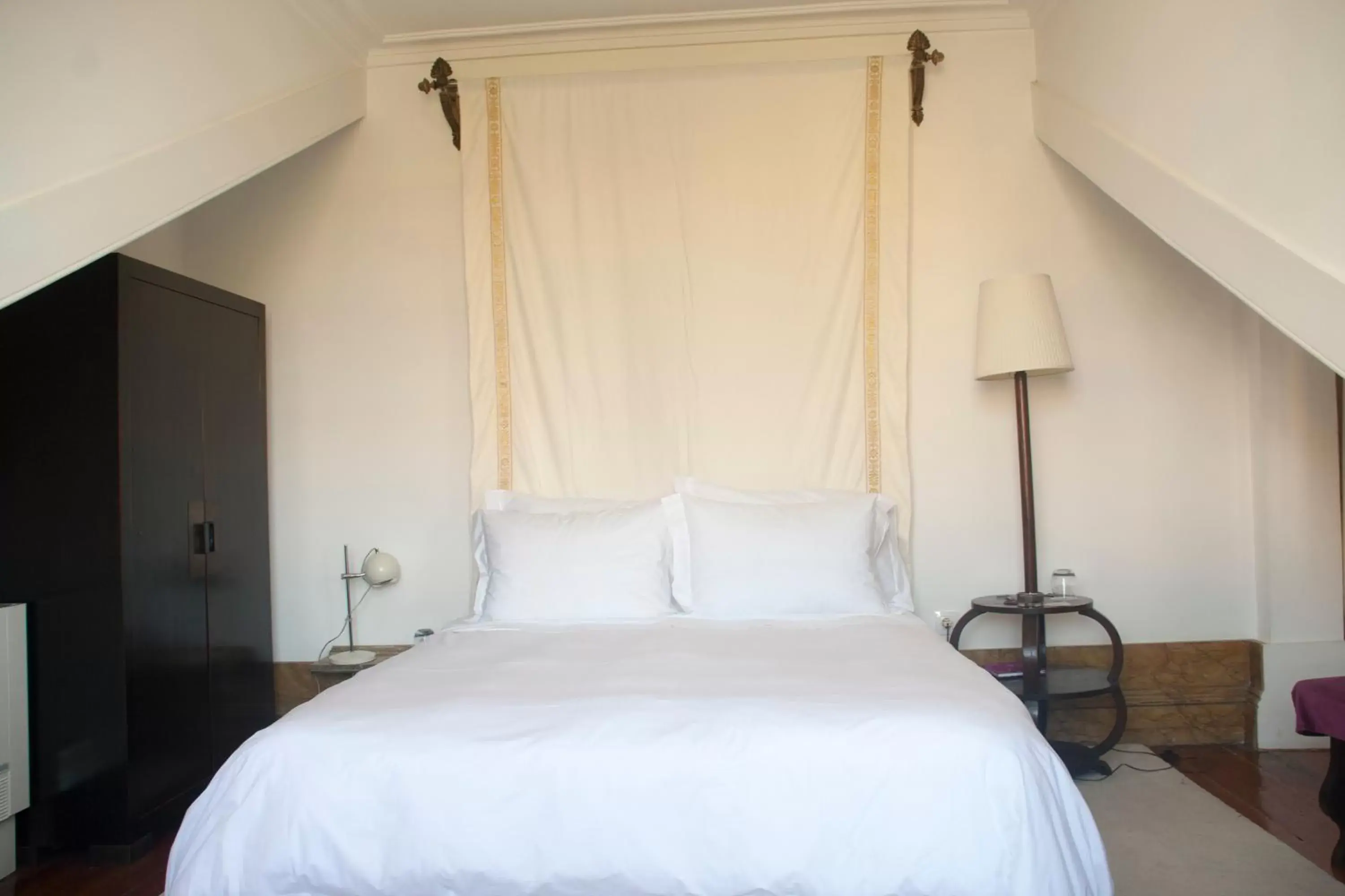 Bed in Oporto Loft Bed in Oporto Loft