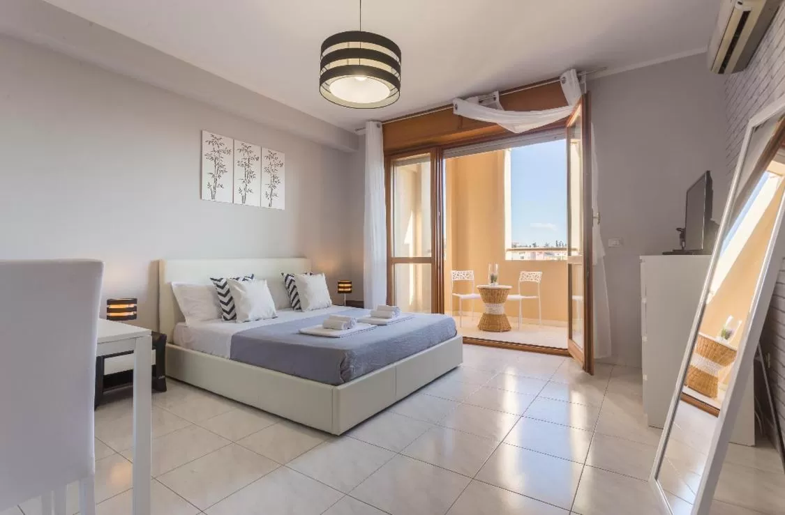 Photo of the whole room, Bed in Residenze Su Planu