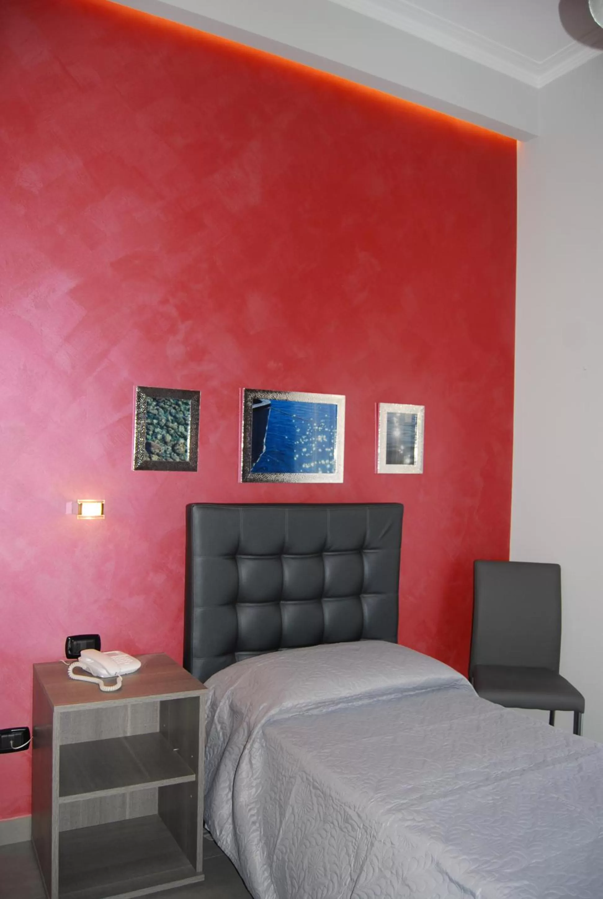 Decorative detail, Bed in La Dimora