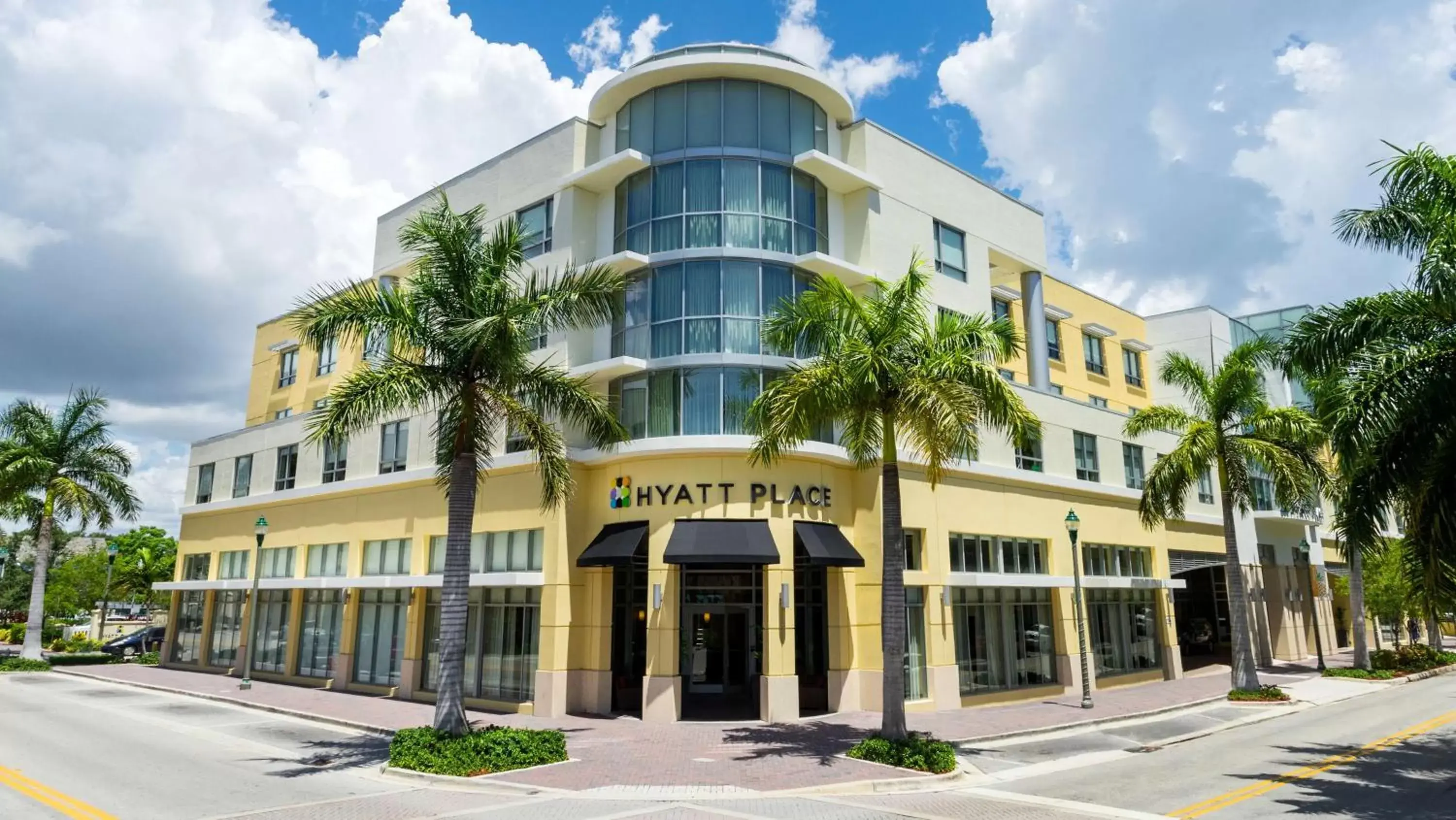 Property Building in Hyatt Place Delray Beach