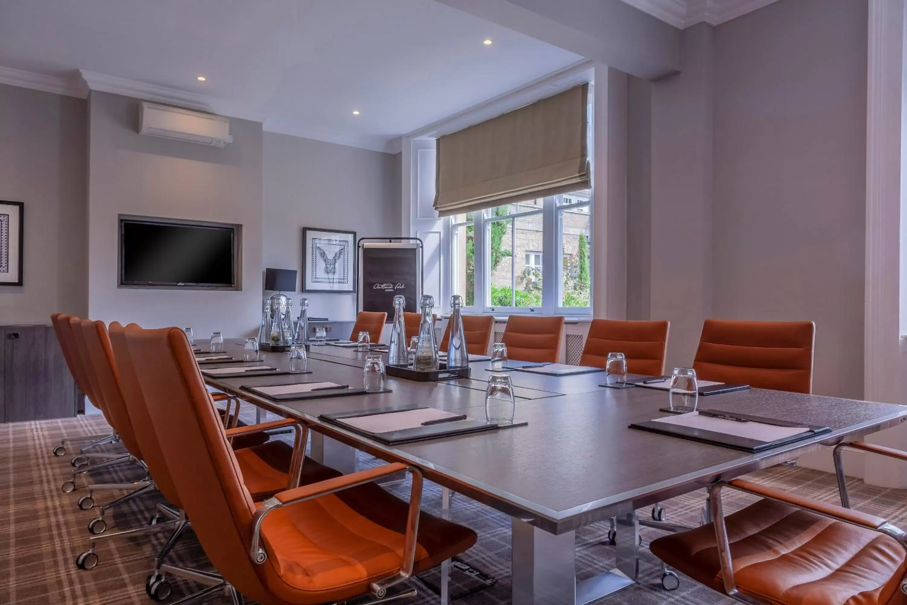 Meeting/conference room in Oatlands Park Hotel