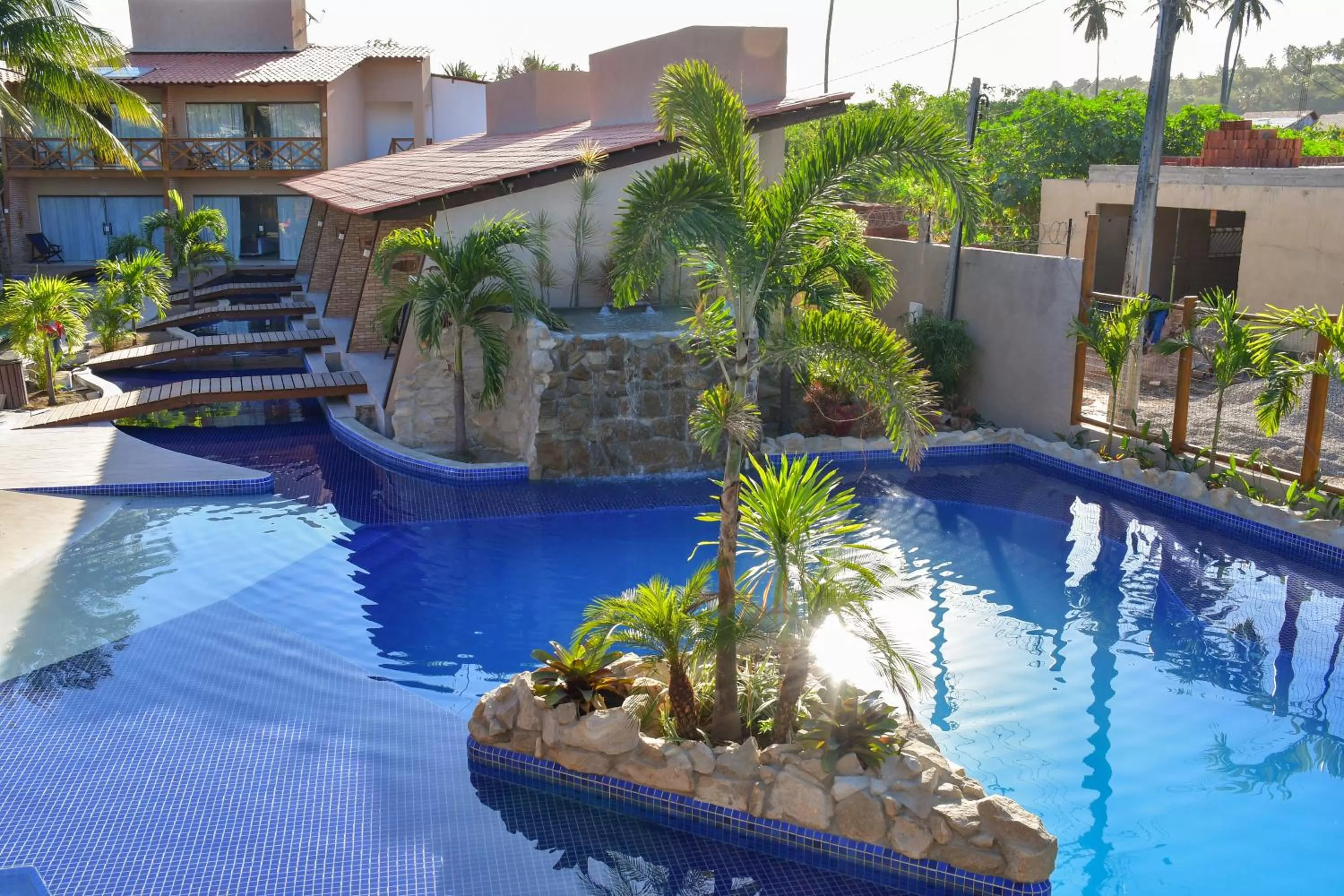 Swimming pool in Pousada Sol e Mar