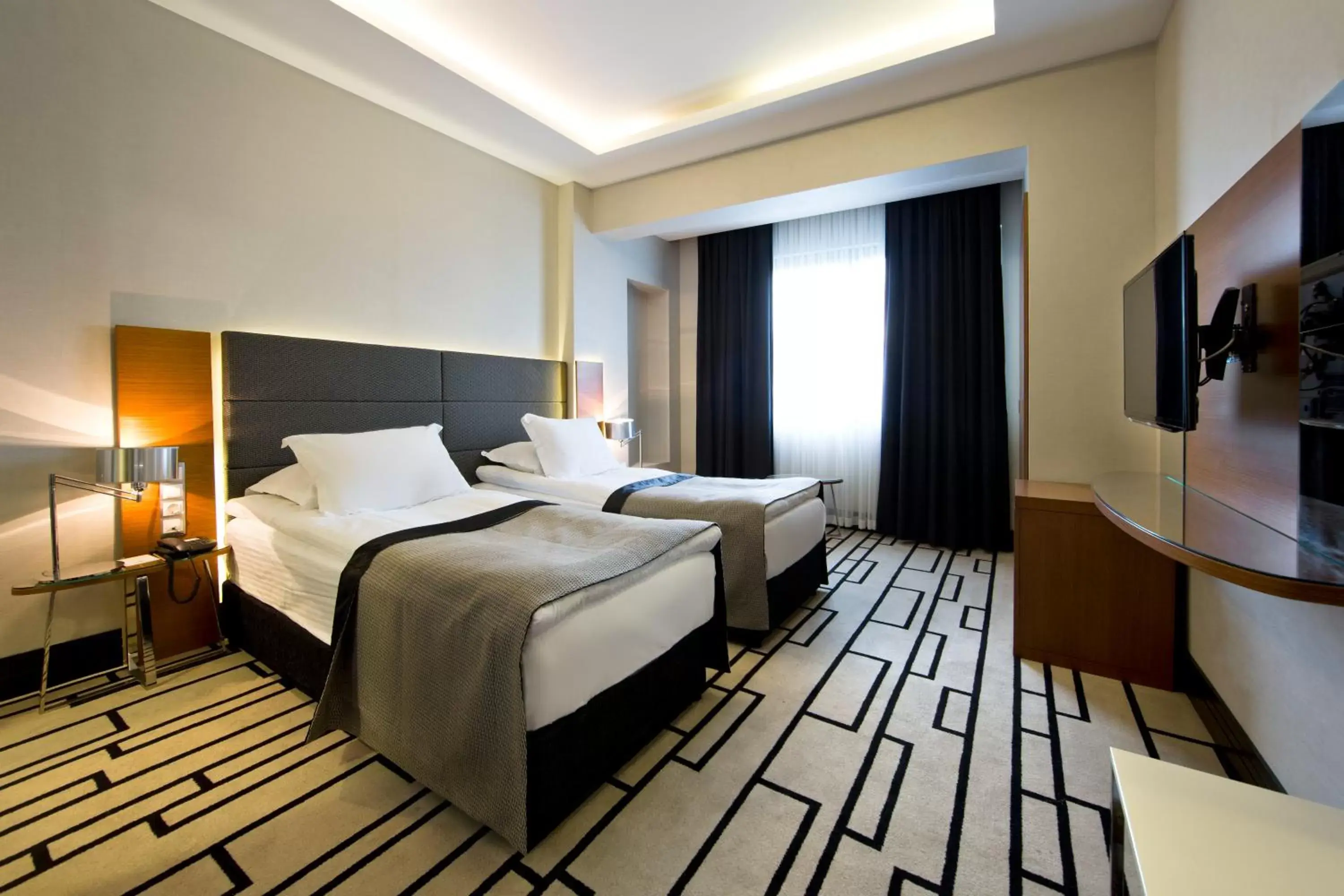 Photo of the whole room, Bed in Cihangir Hotel