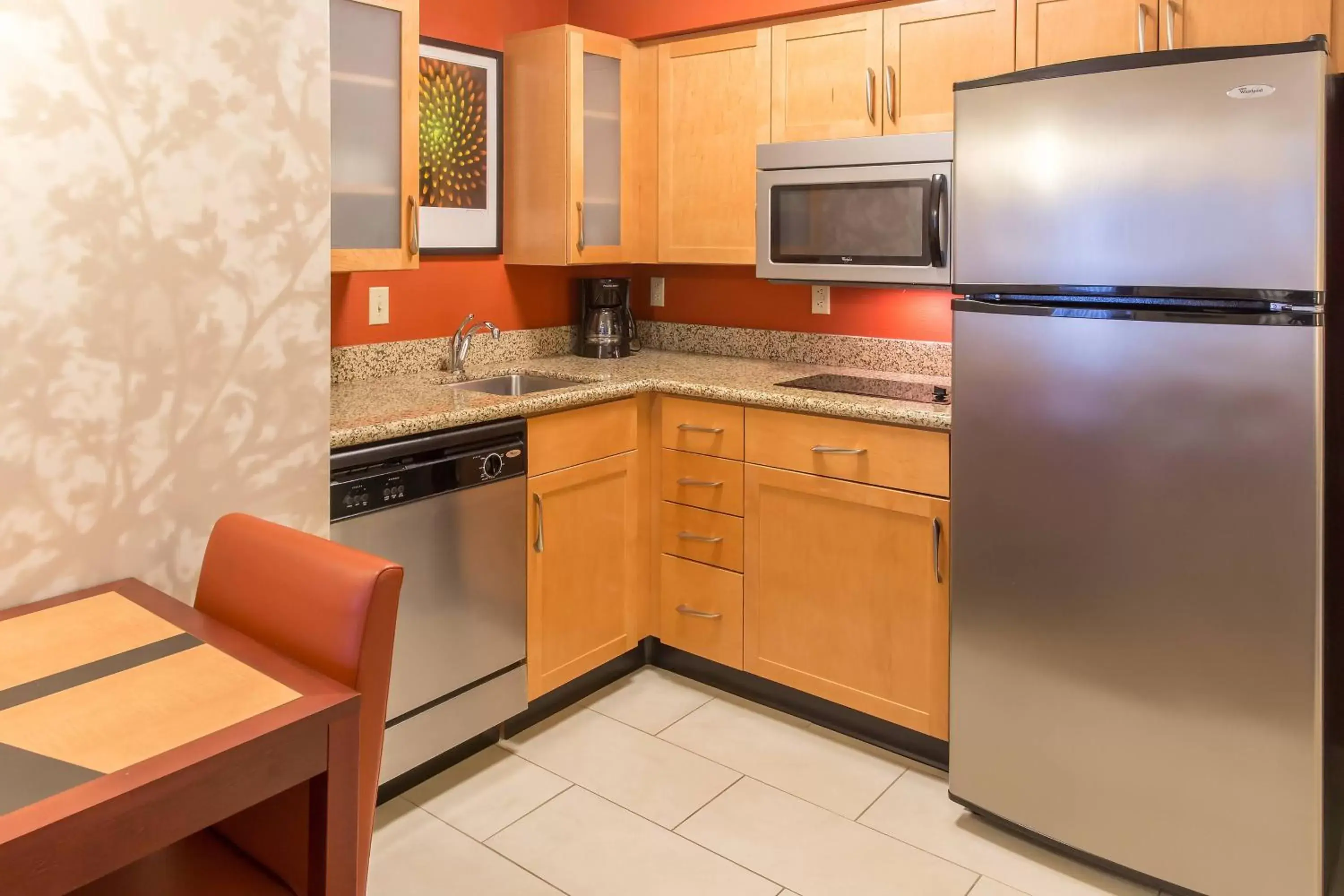 Bedroom, Kitchen/Kitchenette in Residence Inn Sioux Falls