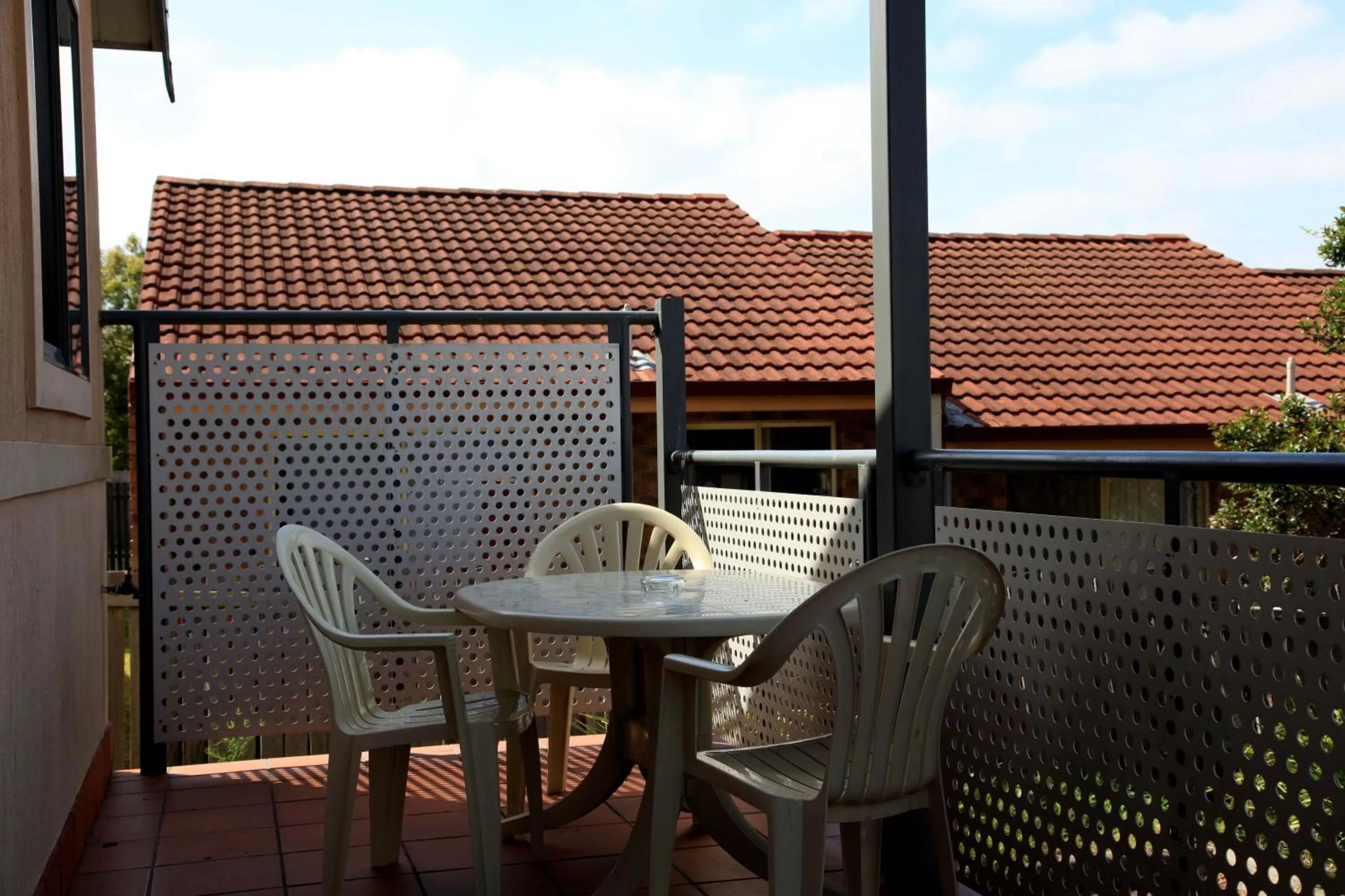 Balcony/Terrace in Travellers Motor Village