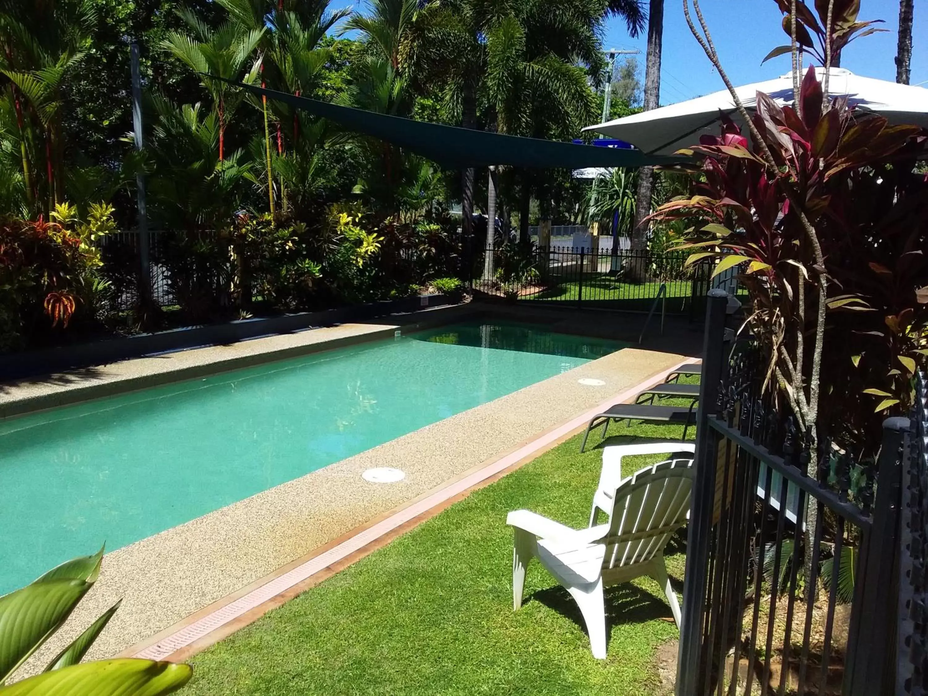 Spa and wellness centre/facilities, Swimming Pool in The York Beachfront Holiday Apartments