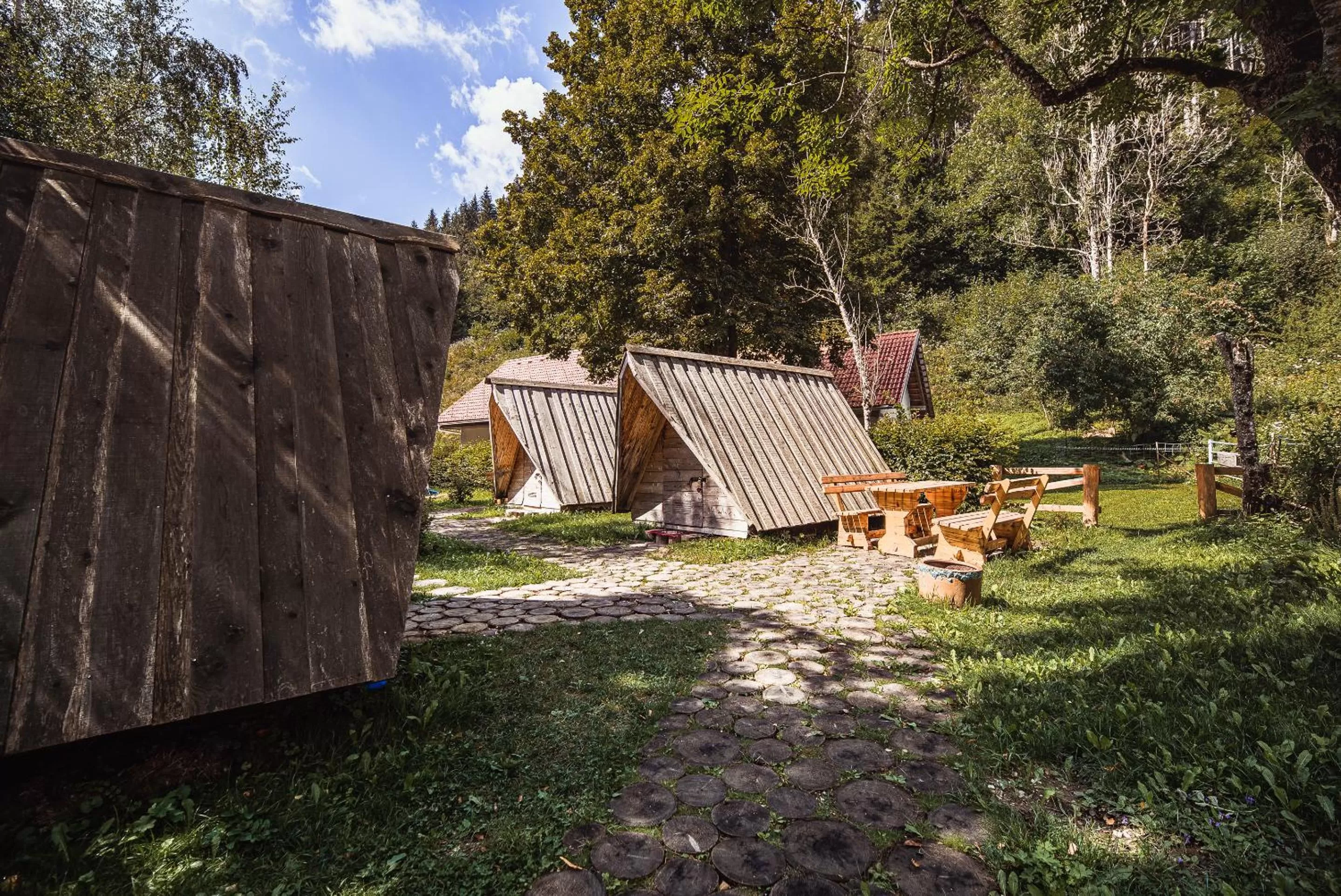 Cvet gora - Camping, Glamping and Accomodations
