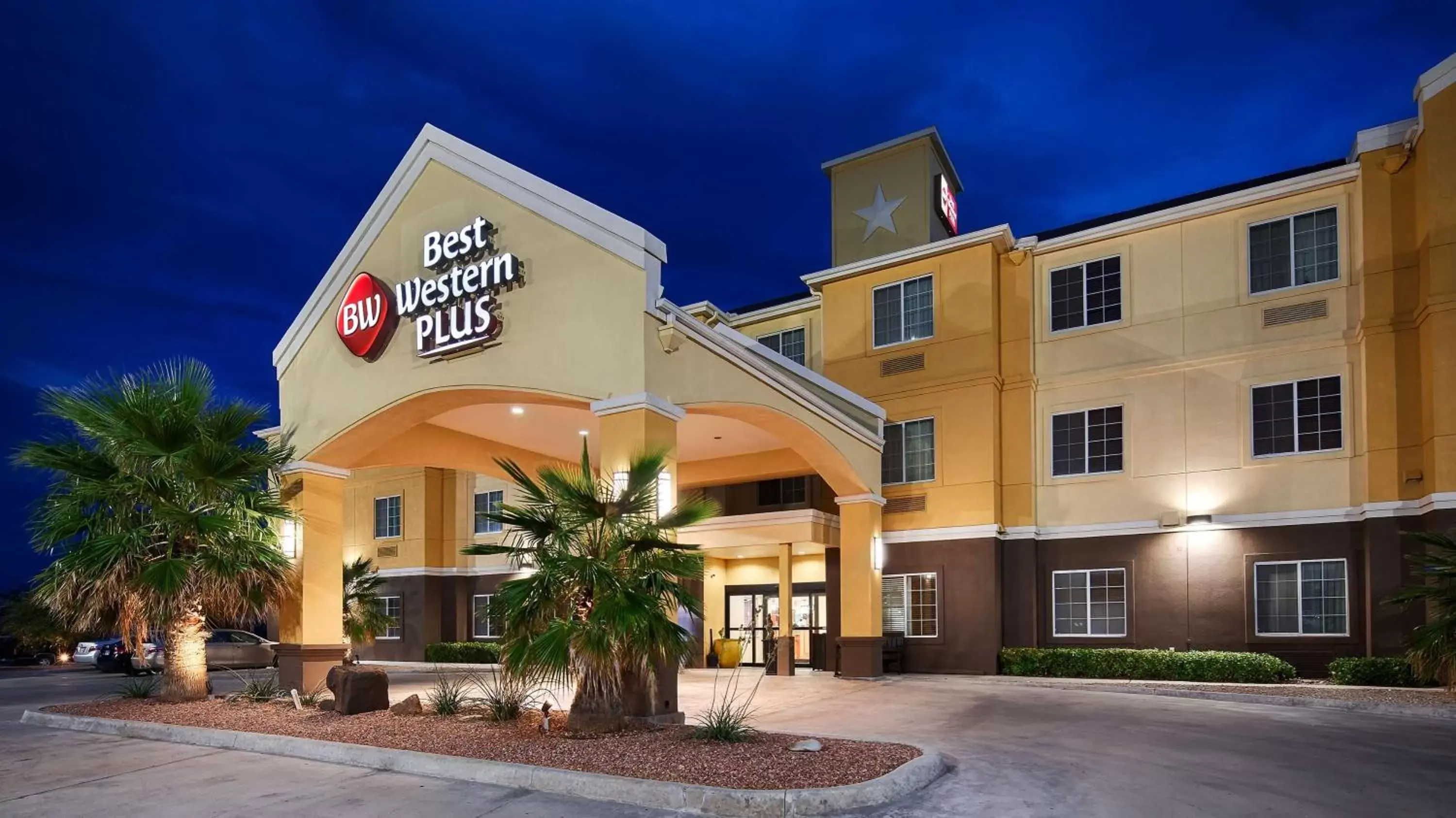 Property building in Best Western Plus Monahans Inn and Suites