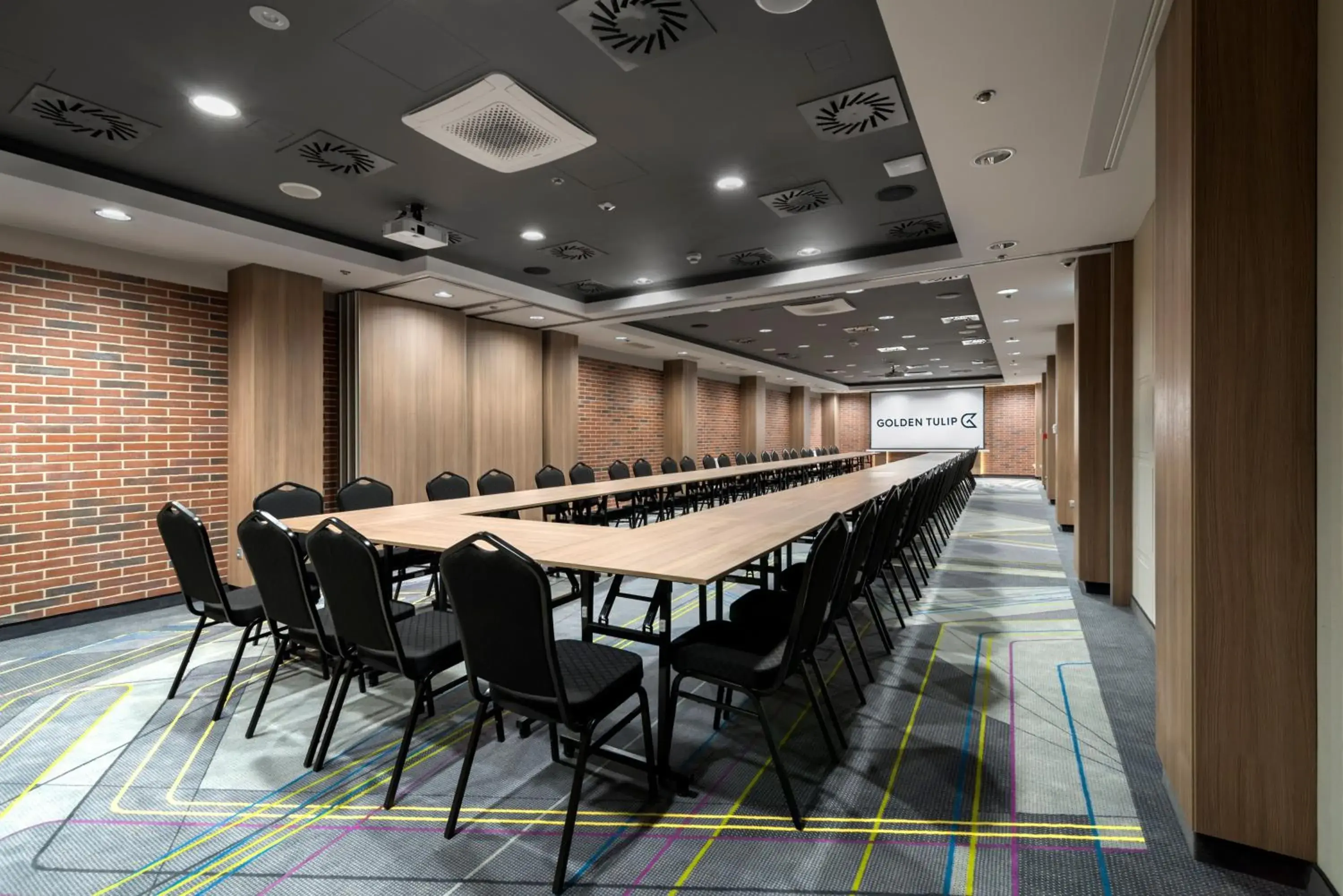 Meeting/conference room in Golden Tulip Krakow Kazimierz