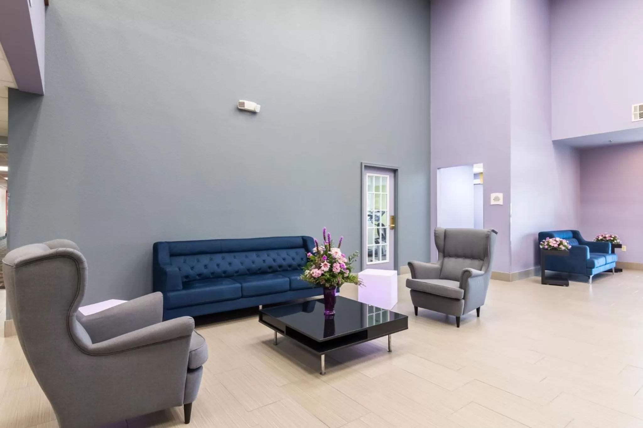 Seating area in Quality Inn & Suites of Alma - Northeast from Fort Smith