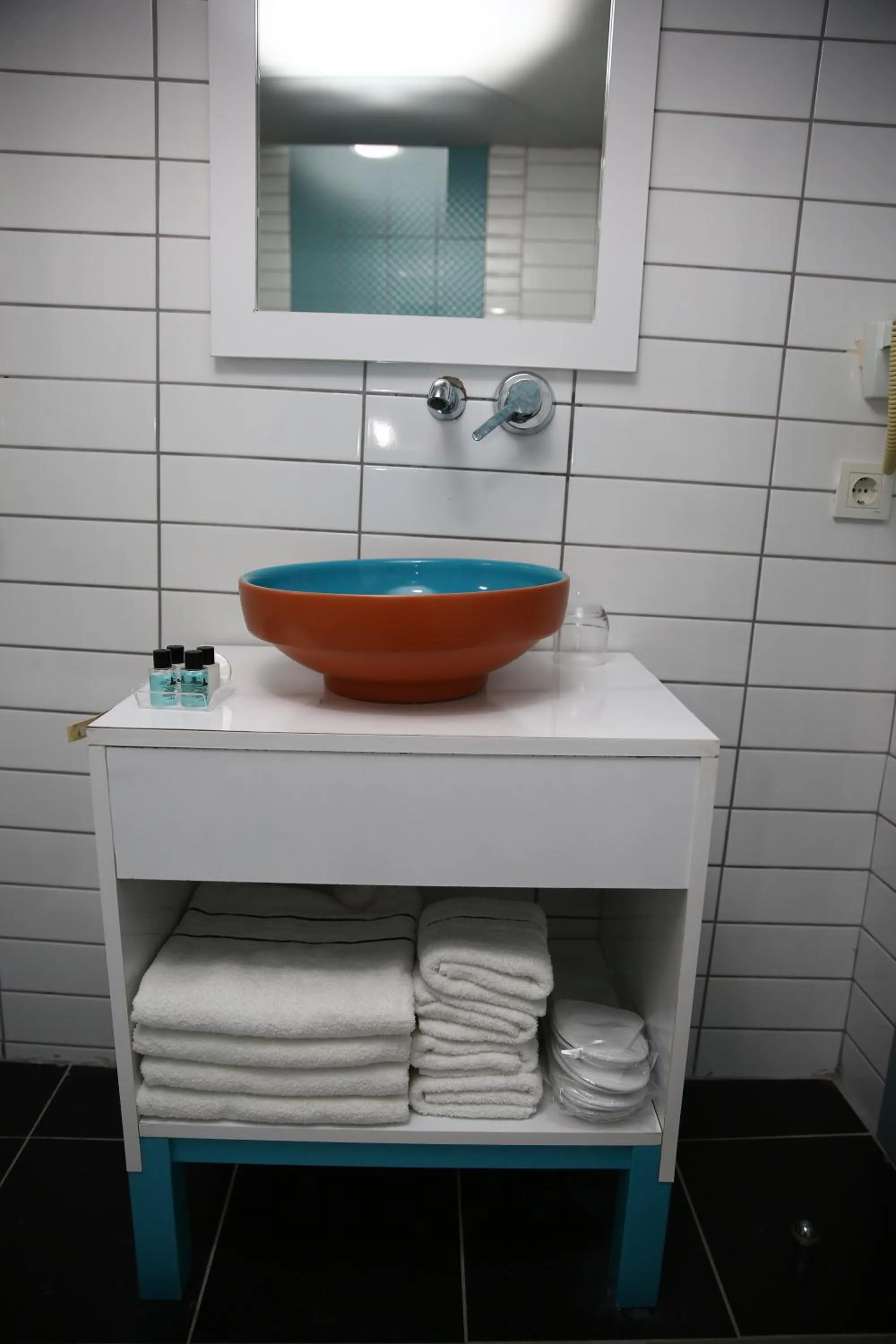 Bathroom in Minel Hotel