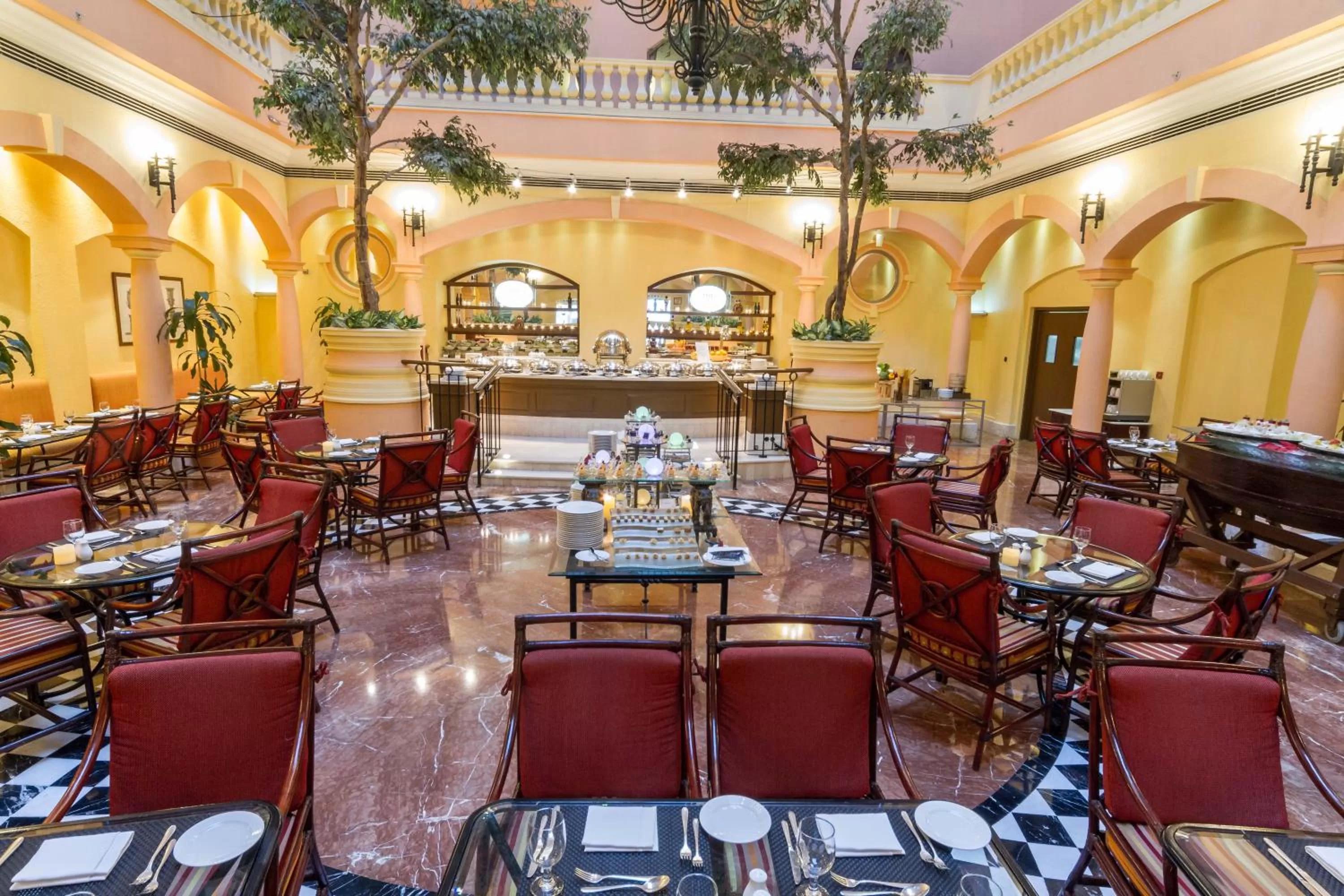 Restaurant/Places to Eat in Grand Excelsior Hotel Deira