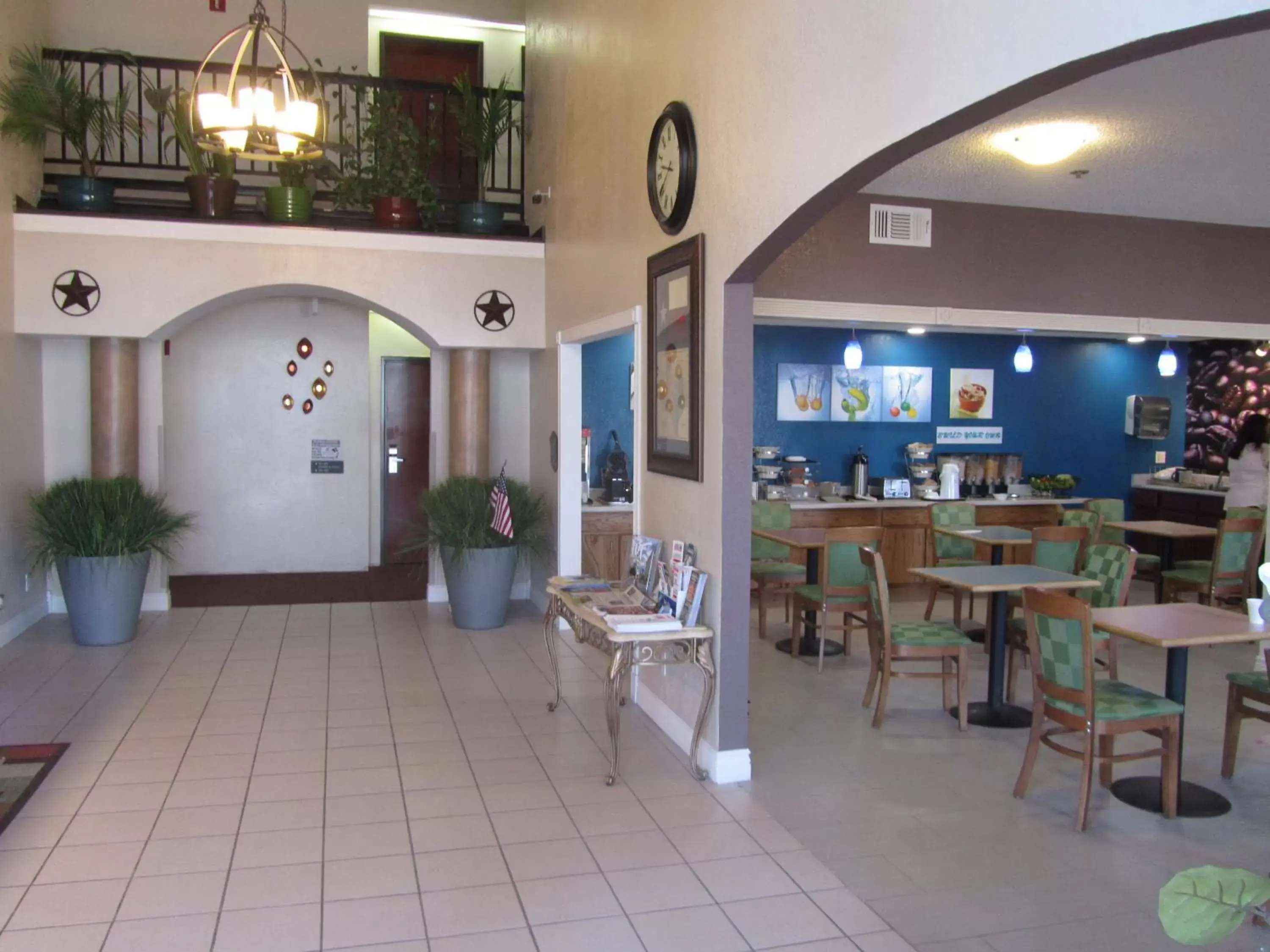 Lobby or reception in Executive Inn and Suites Wichita Falls