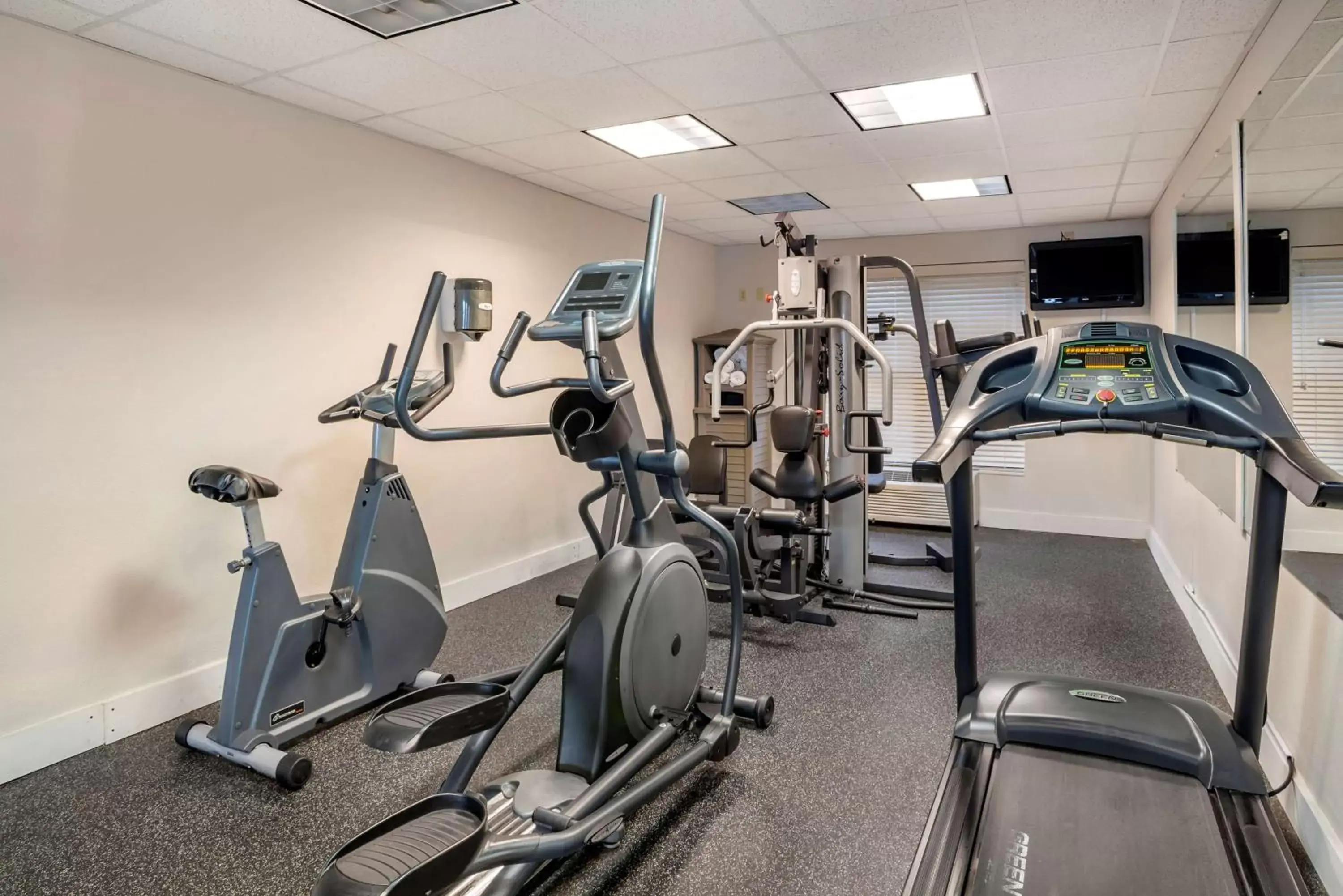 Activities, Fitness Center/Facilities in Best Western Chesapeake Bay North Inn
