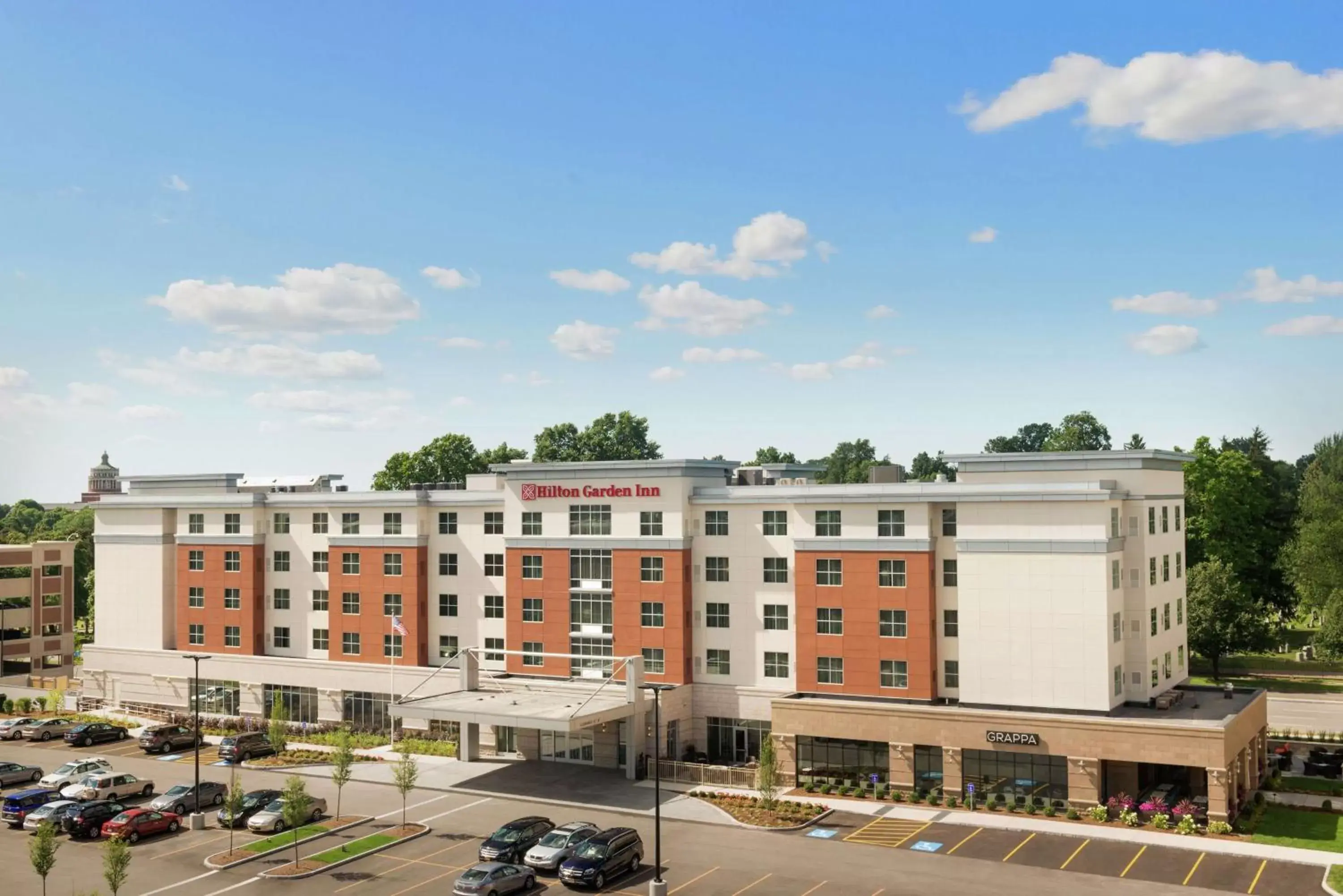 Property building in Hilton Garden Inn Rochester - University & Medical Center