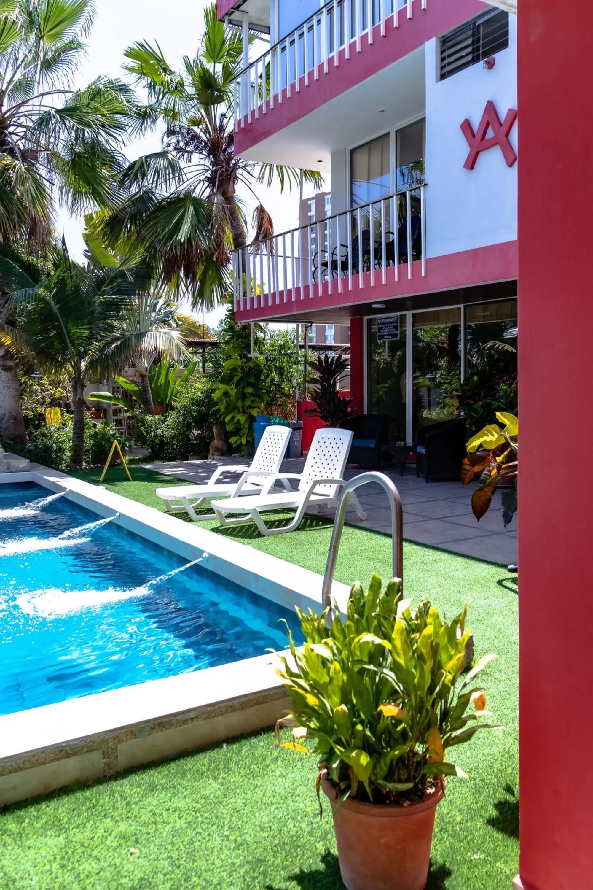 Swimming pool in Hostal Antares