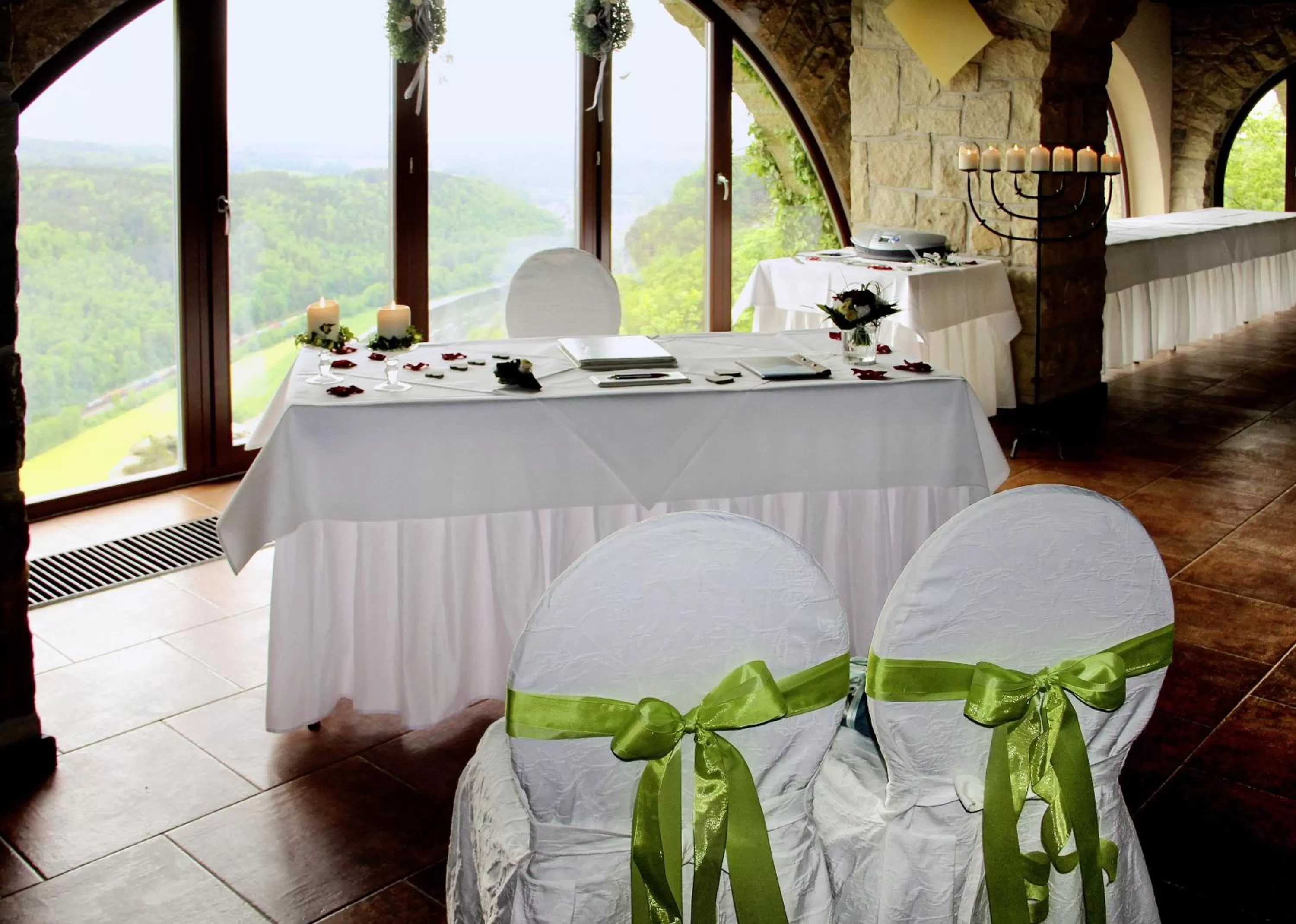 Restaurant/places to eat in Berghotel Bastei