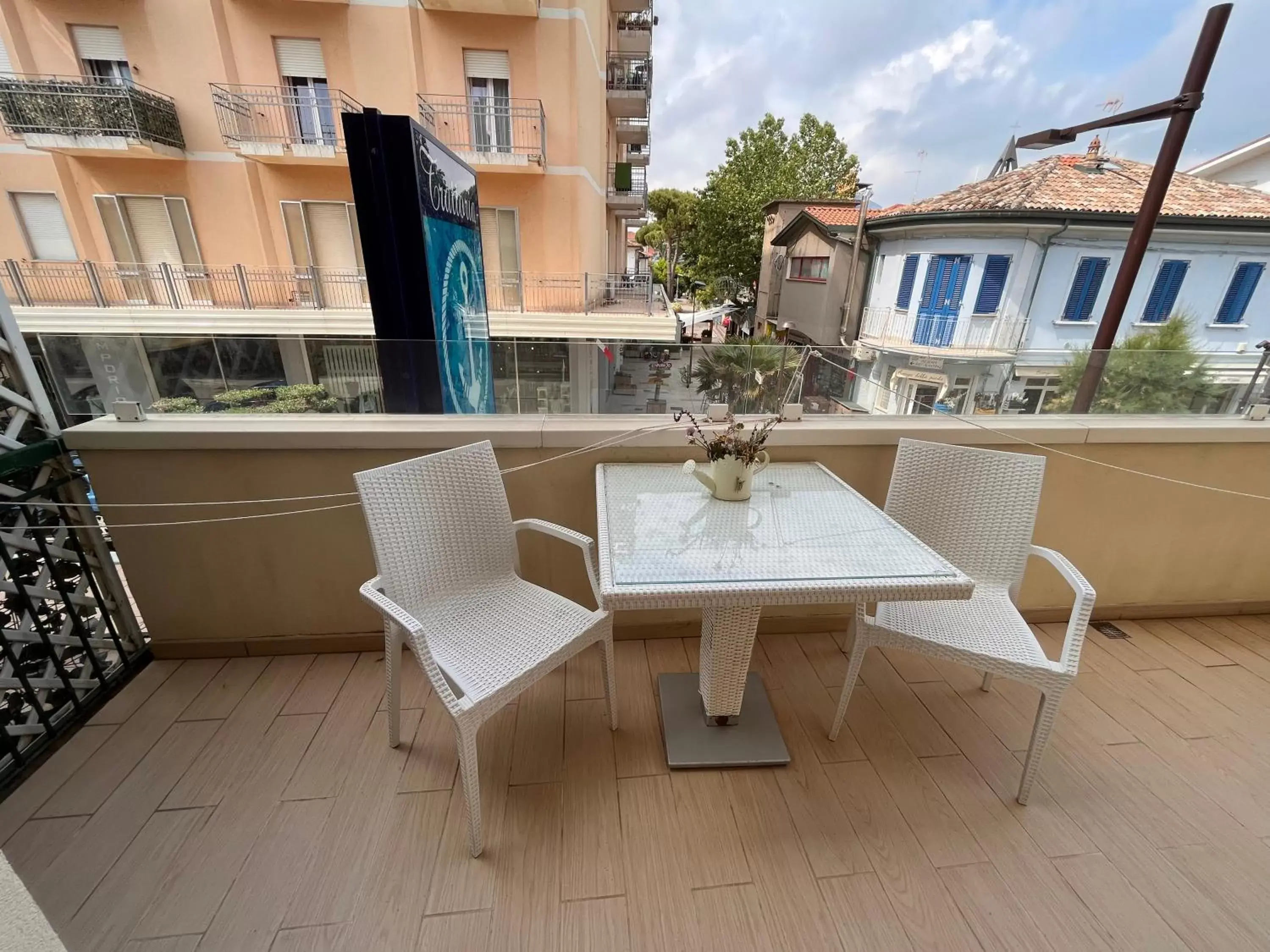 Balcony/Terrace in Marina Beach Suite Hotel