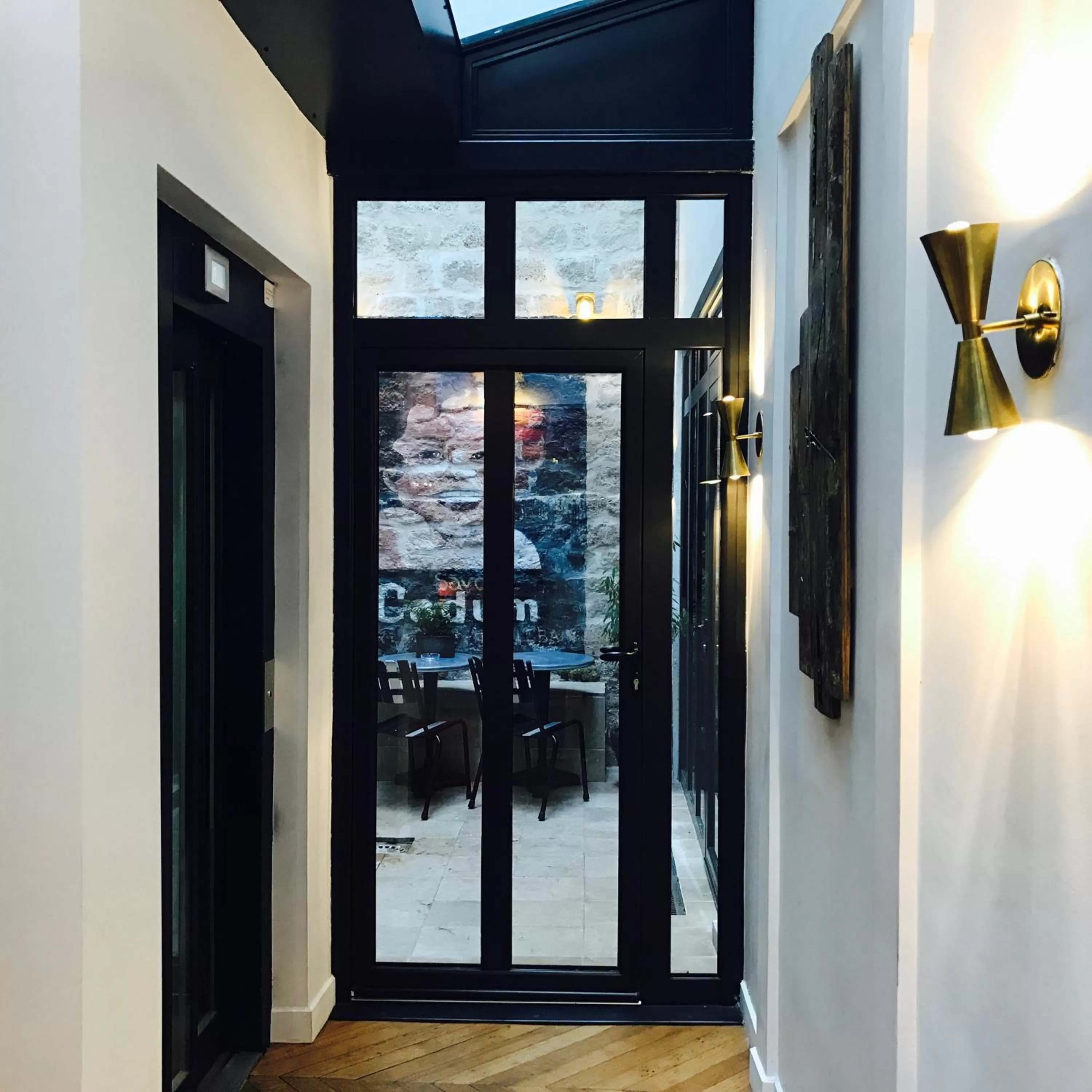 Property building in Hotel Scarlett