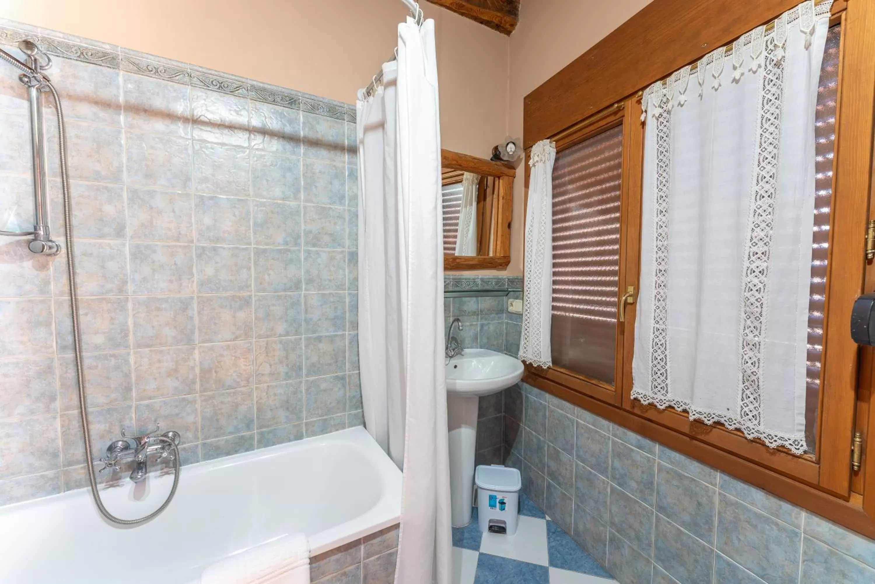 Bathroom in Hotel Rincón Castellano