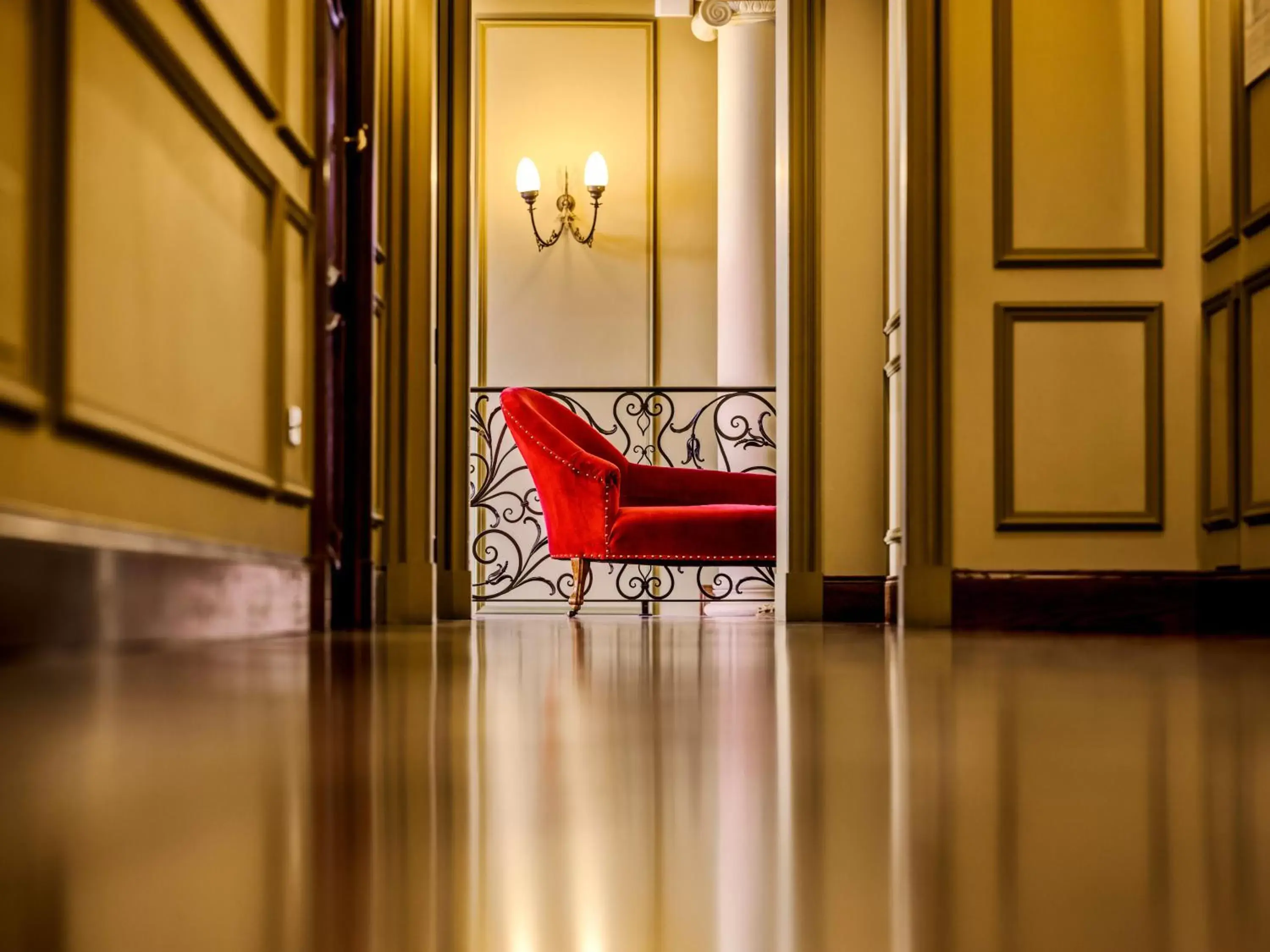 Lobby or reception in Hotel Locarno
