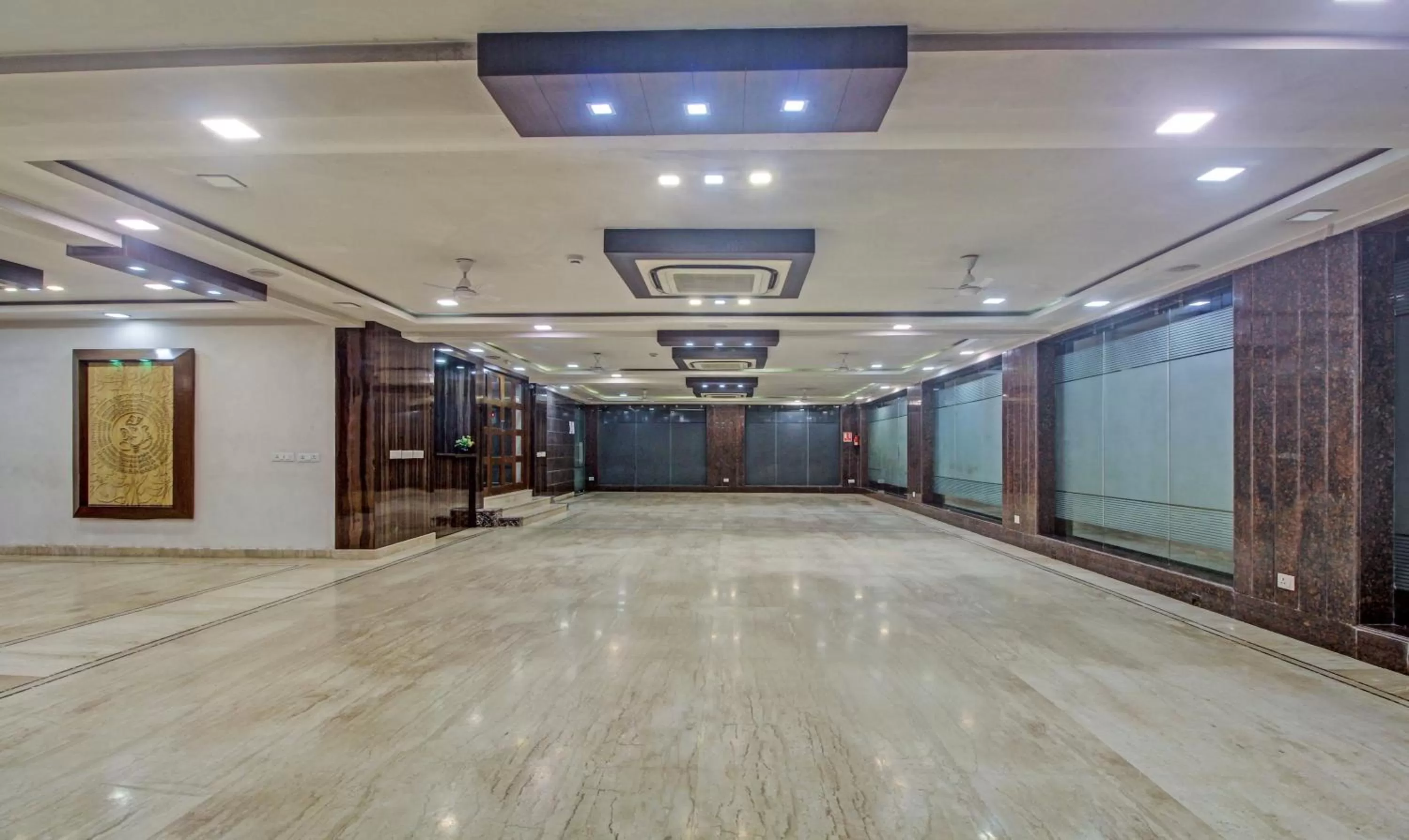 Meeting/conference room in Treebo Sreema Saltlake Near City Centre Mall