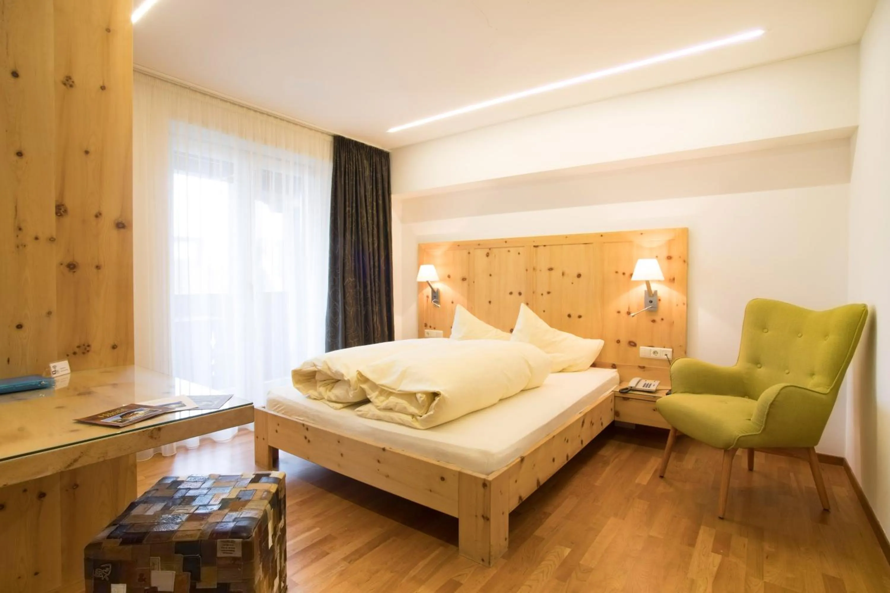 Photo of the whole room, Bed in Bed&Breakfast Pension Hilpold