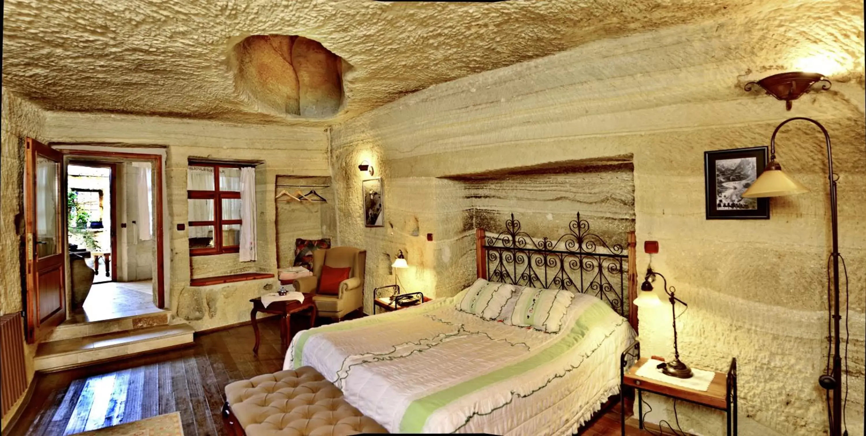 Photo of the whole room, Bed in Terra Cave Hotel