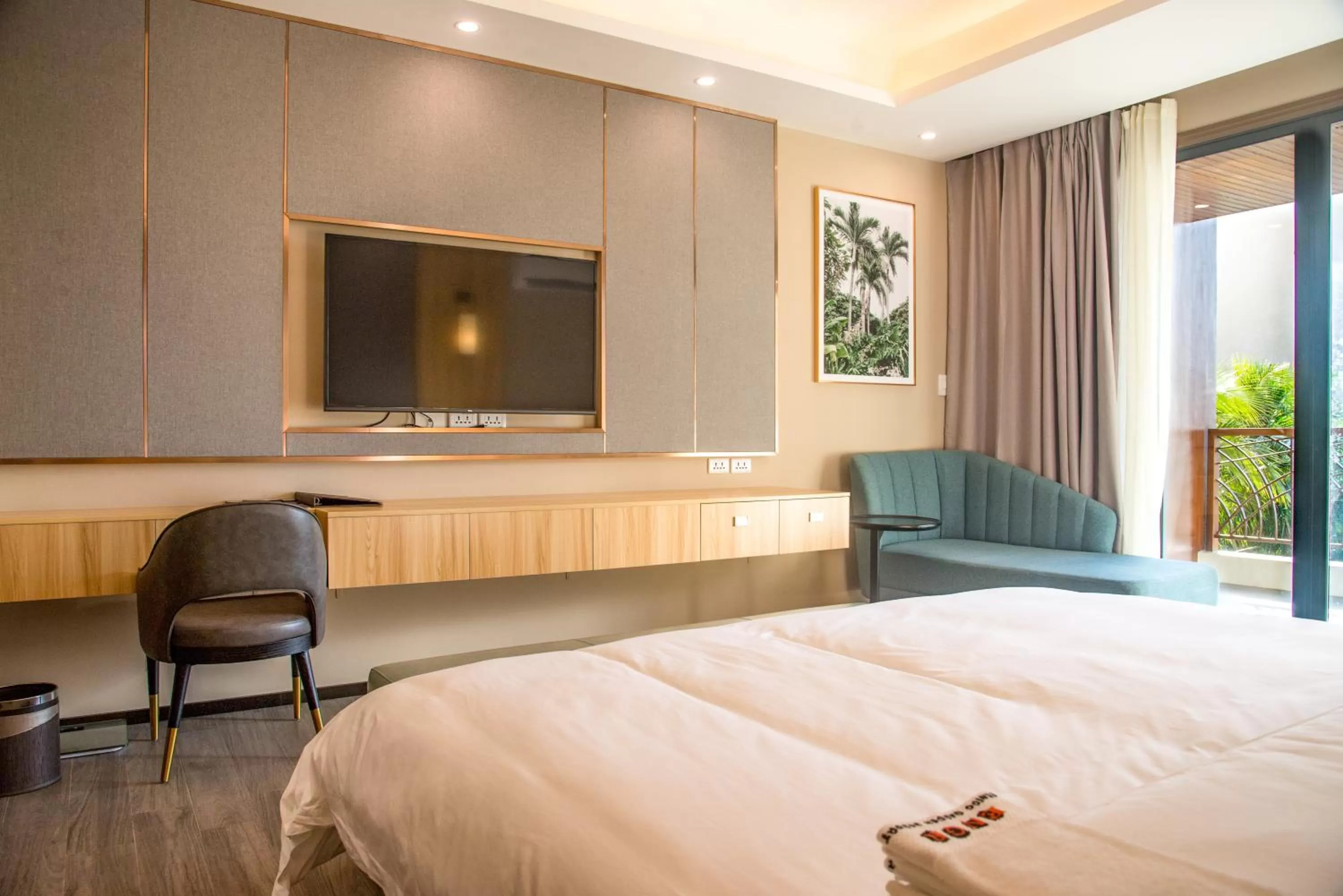 Bed in El Nido Garden Resort